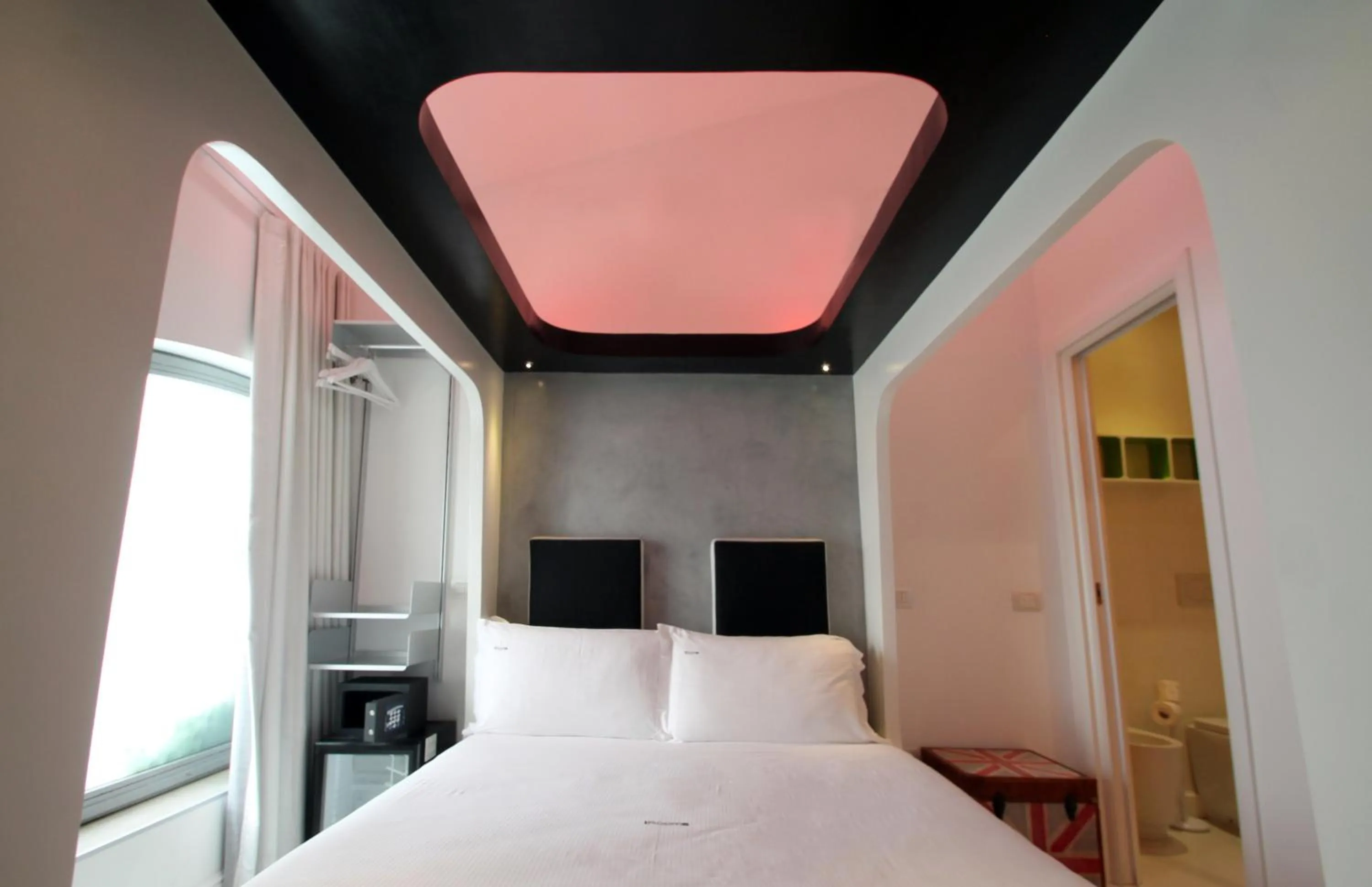 Bed in Wrooms Guest House