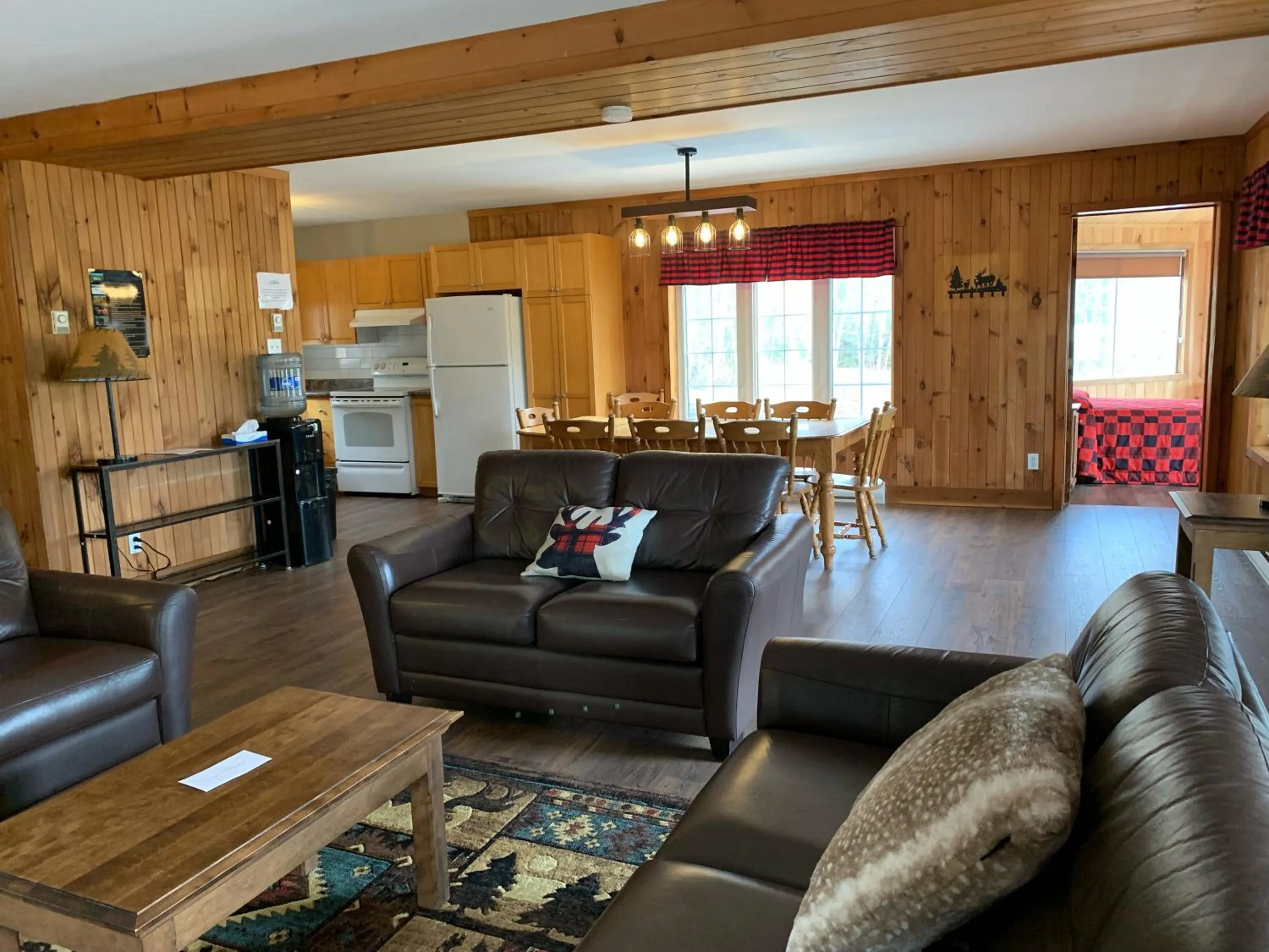 Kitchen or kitchenette in Pourvoirie du Lac Blanc