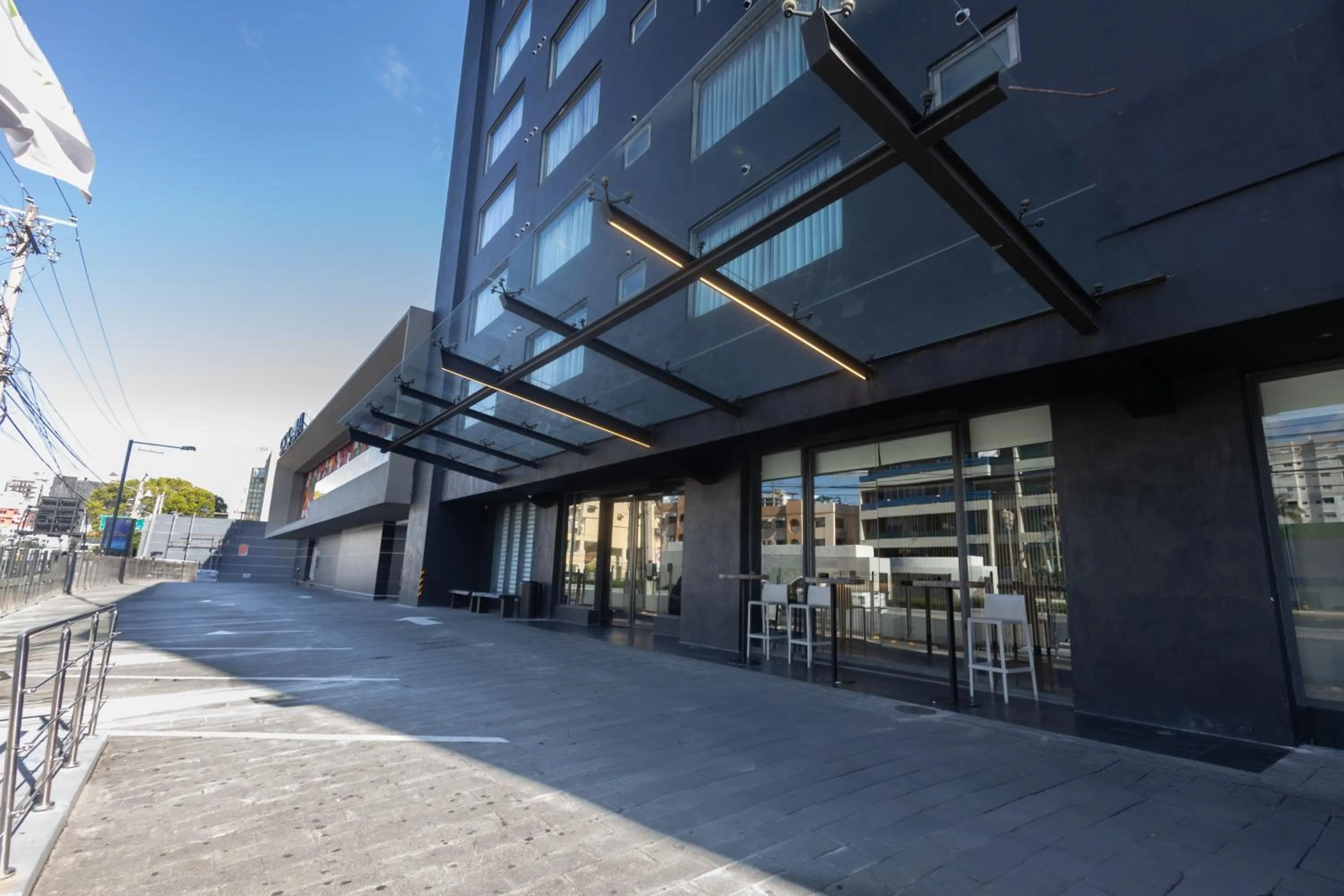 Property building in Weston Suites Hotel