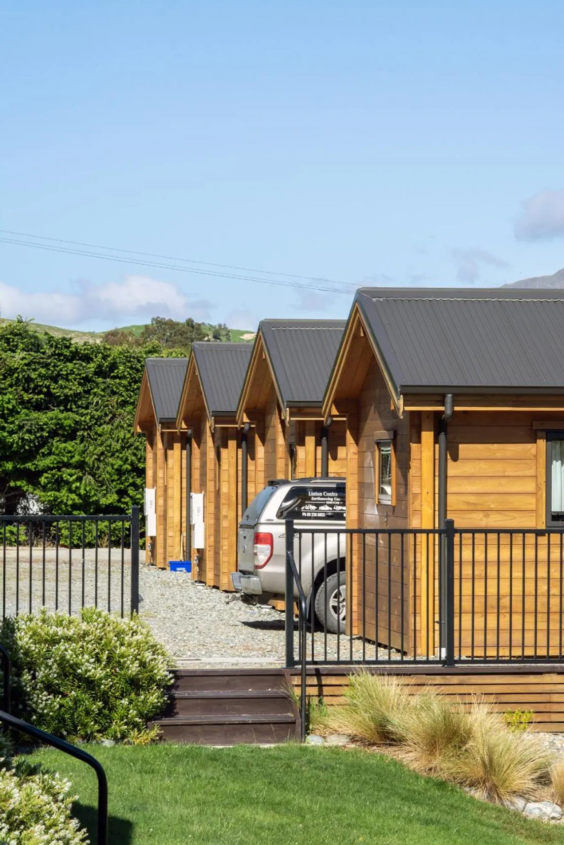 Property building in Kingston TOP 10 Holiday Park