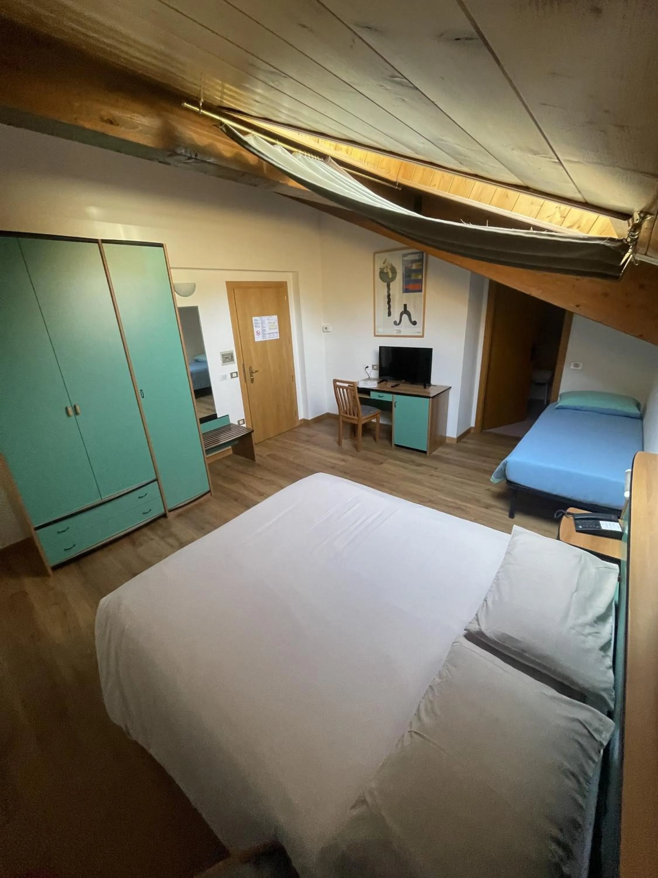 Bed in Hotel Bel Sit