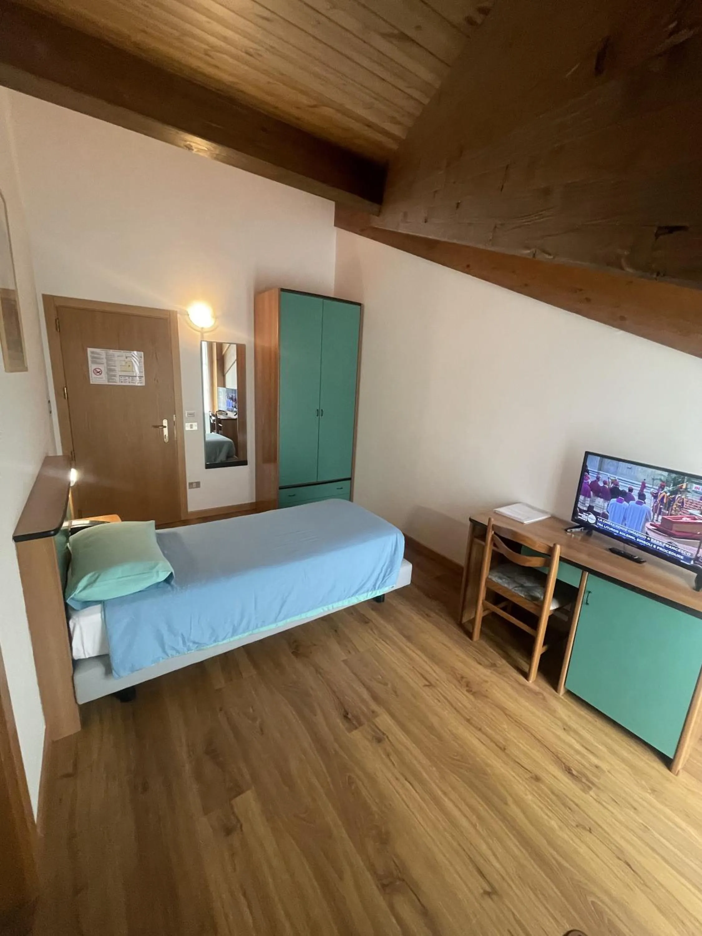 Bed in Hotel Bel Sit