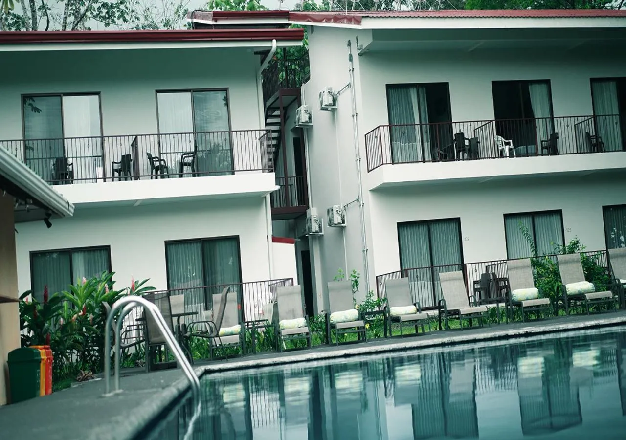 Property building in Hotel Eco Arenal