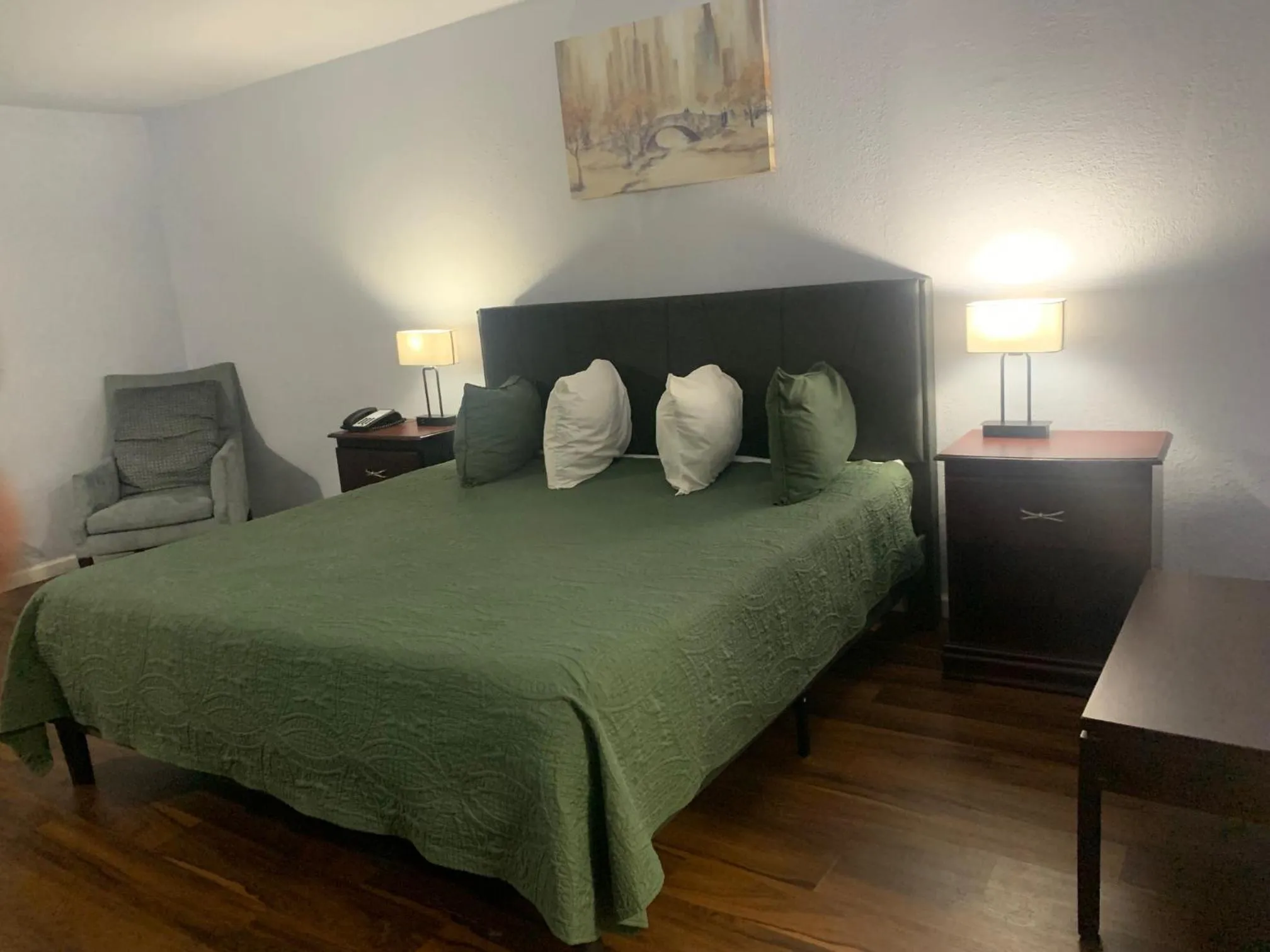 Bedroom, Bed in R Nite Star Inn and Suites -Home of the Cowboys & Rangers