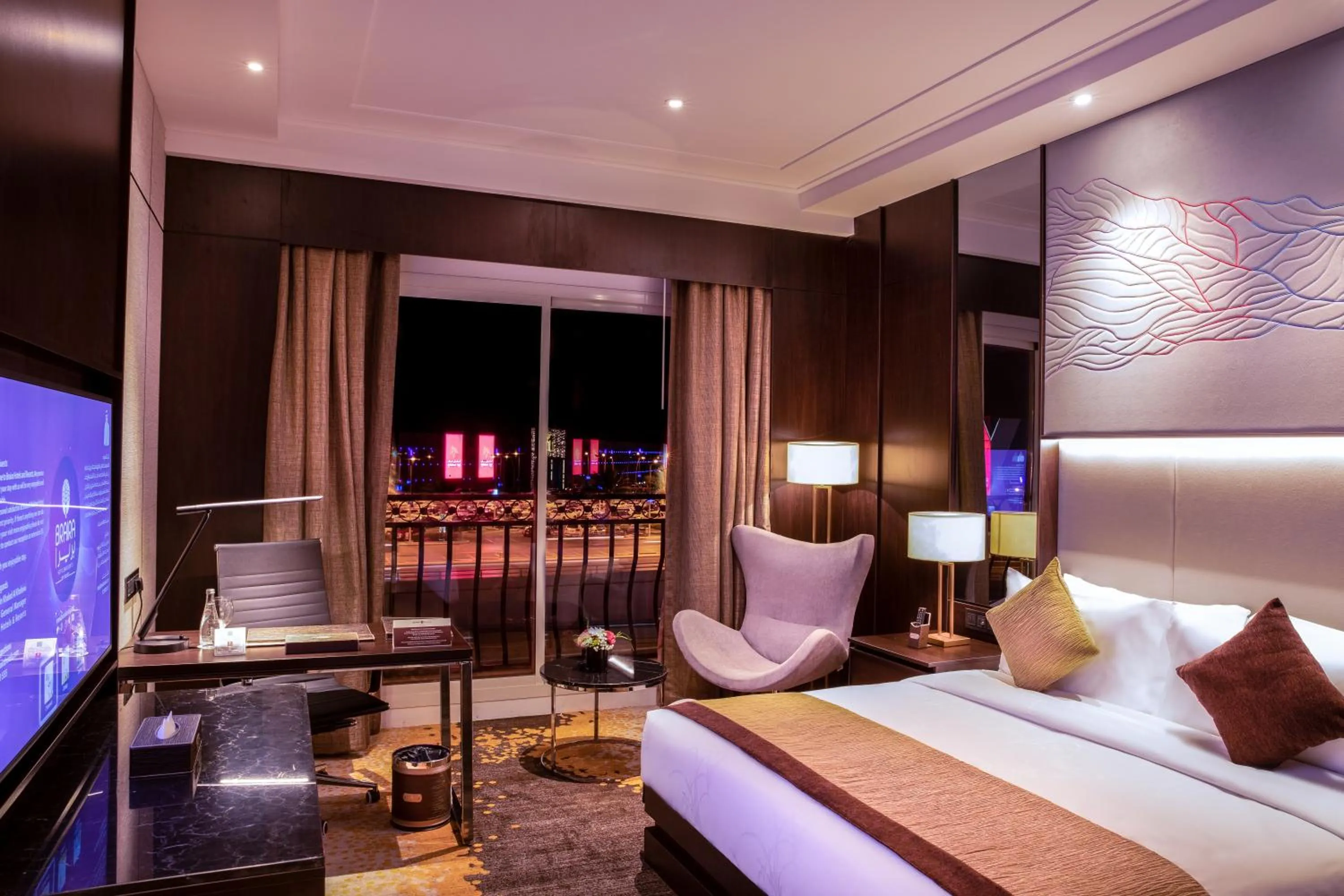 City view, Bed in Braira Al Nakheel