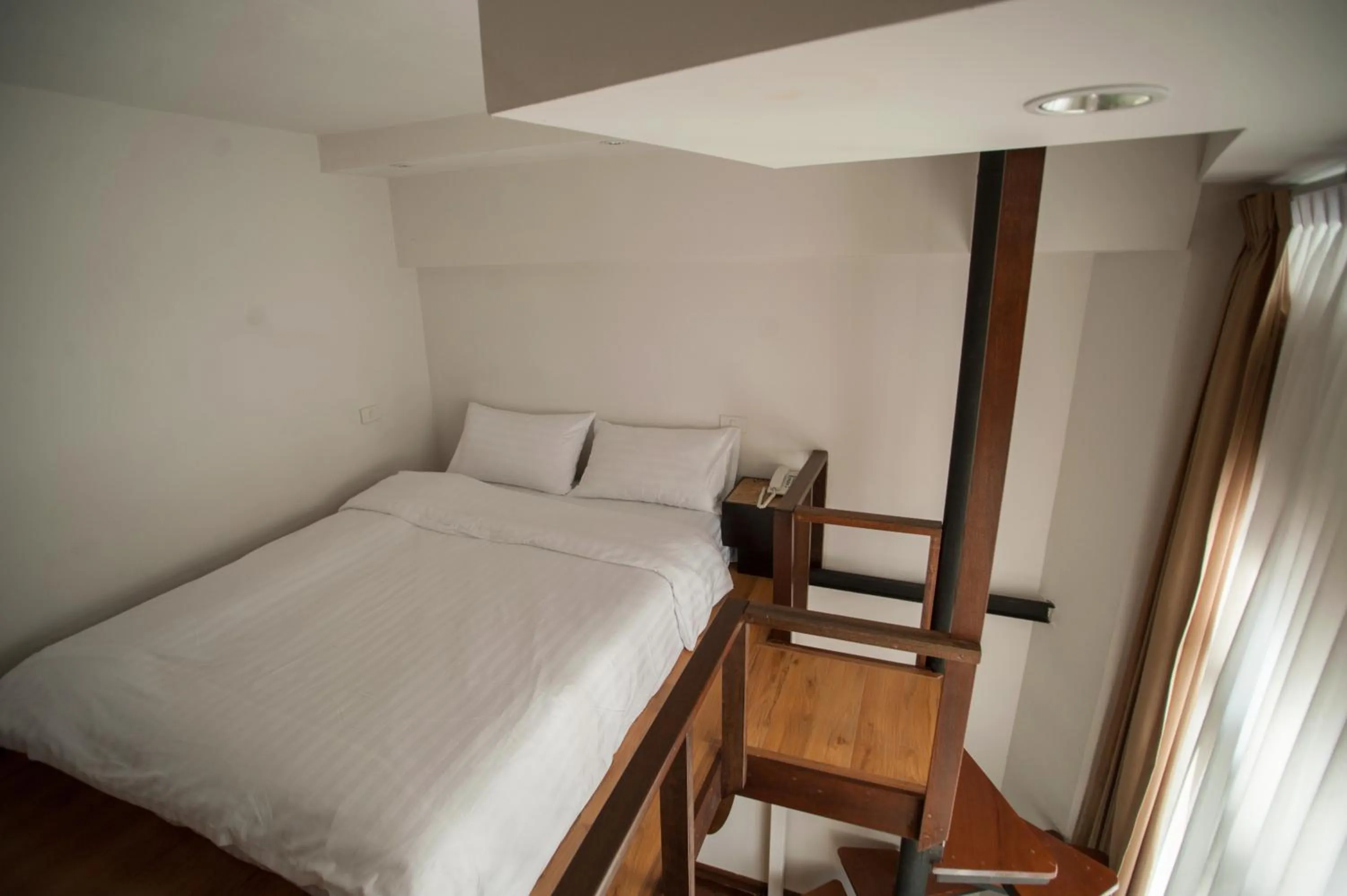 Bed in Chetuphon Gate