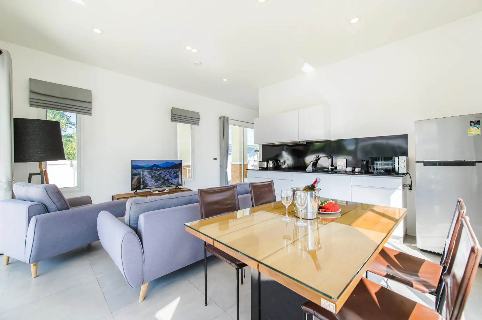 Kitchen or kitchenette in Oriental Beach Pearl Resort