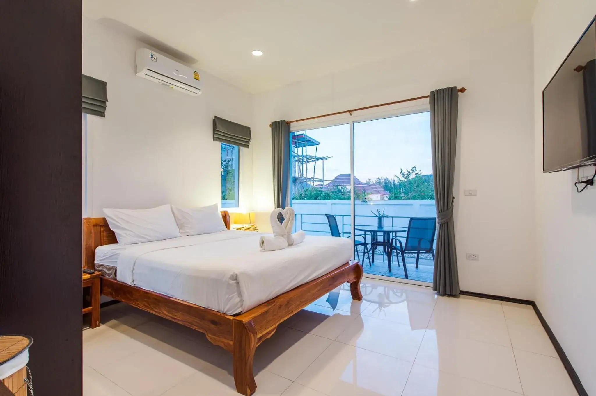 Four-Bedroom House in Oriental Beach Pearl Resort Four-Bedroom House in Oriental Beach Pearl Resort