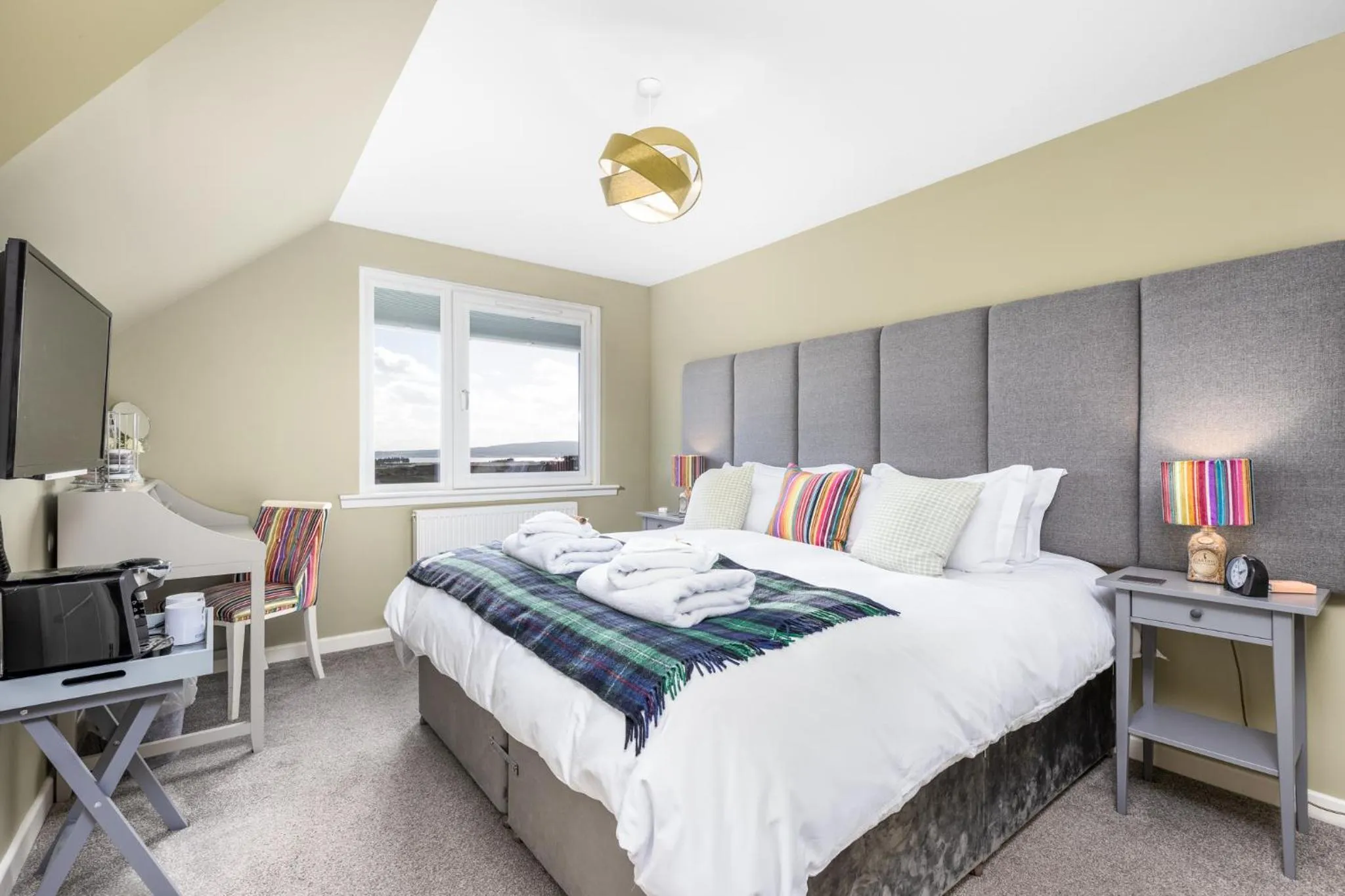 Bedroom, Bed in Heartseed House Bed & Breakfast