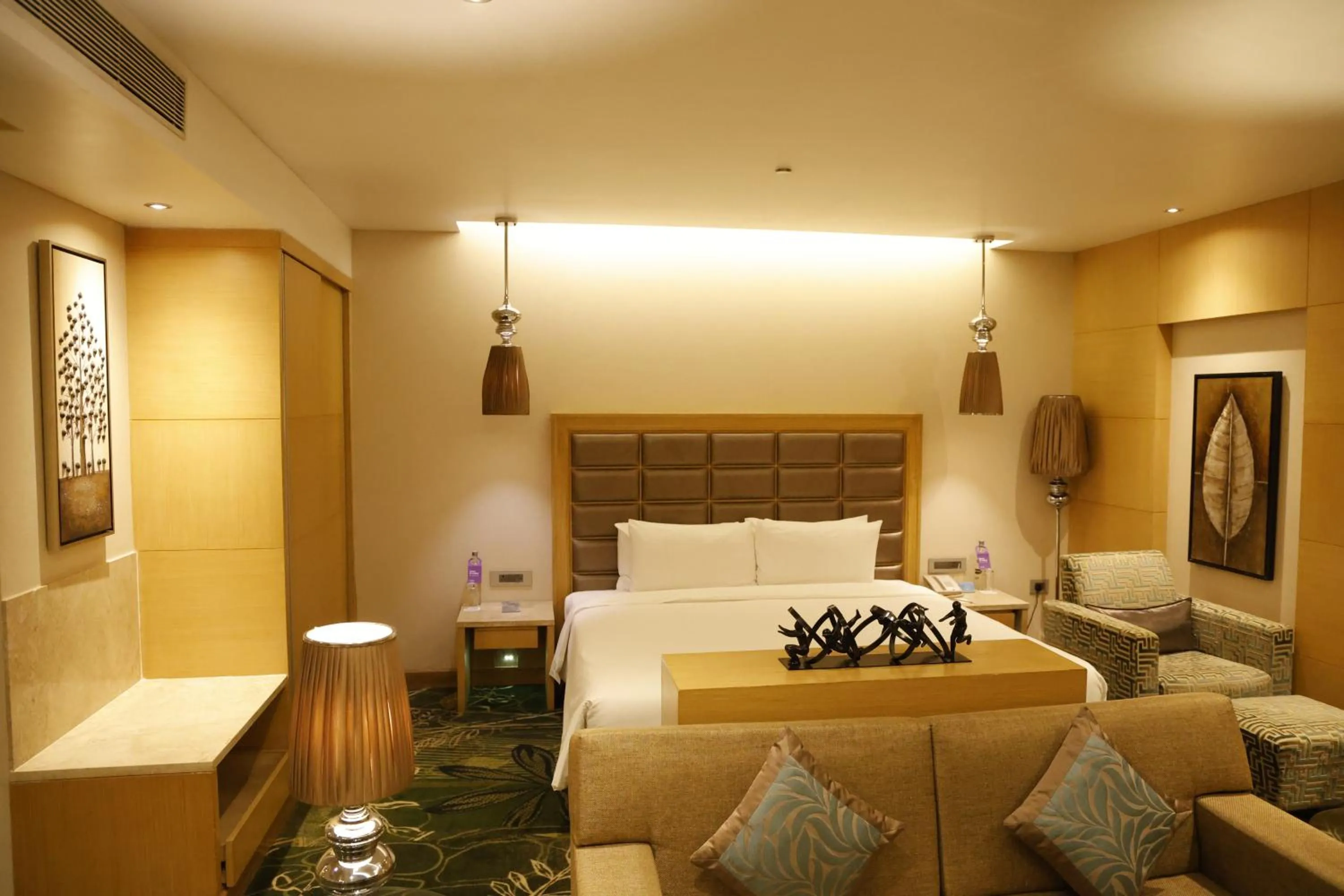 Bed in Radisson Resort & Spa Kandla