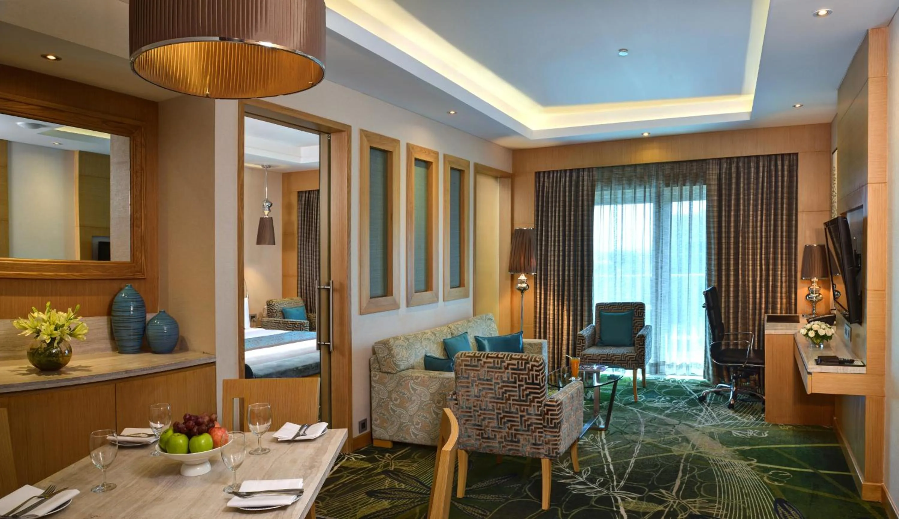 Living room in Radisson Resort & Spa Kandla