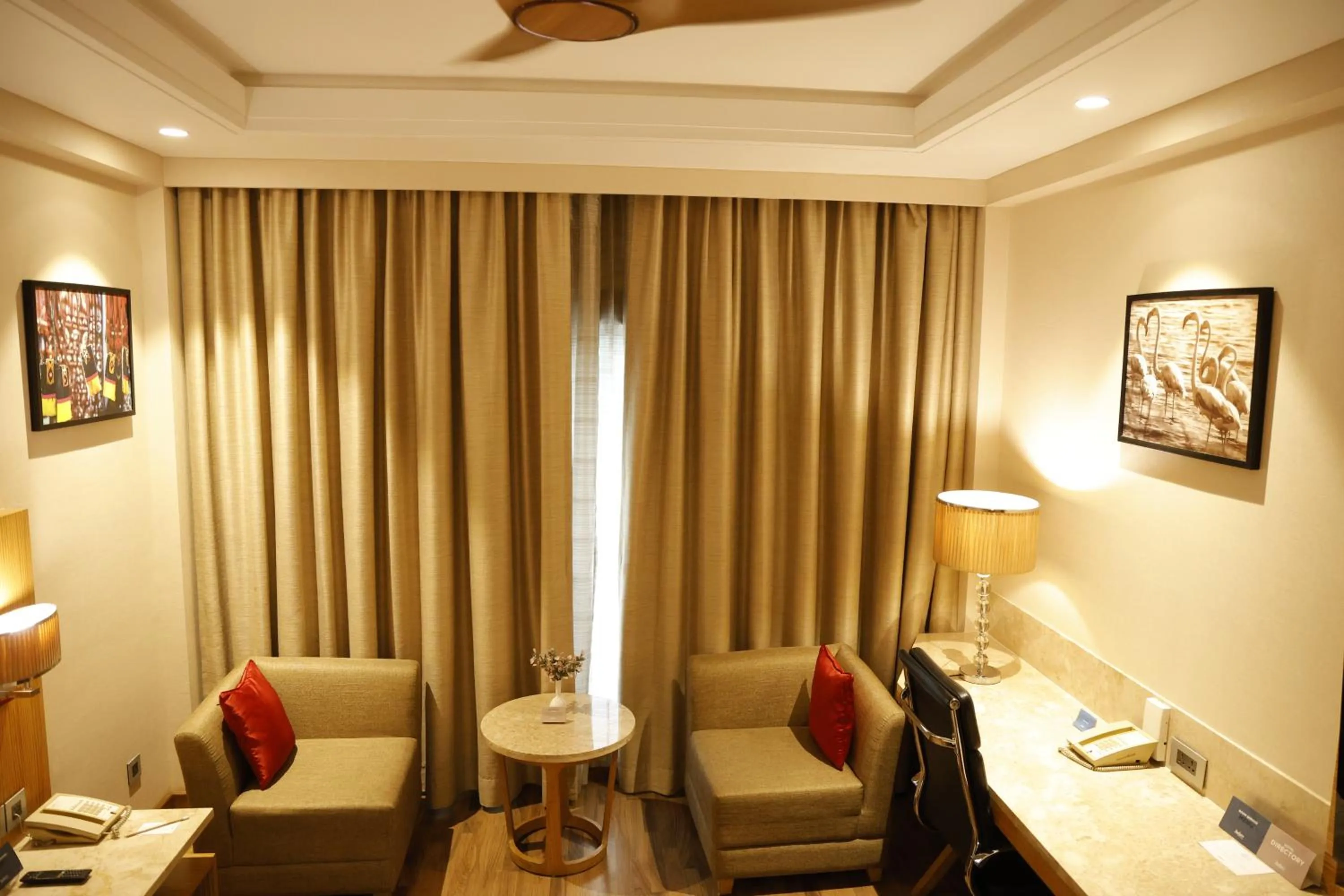 Bed in Radisson Resort & Spa Kandla