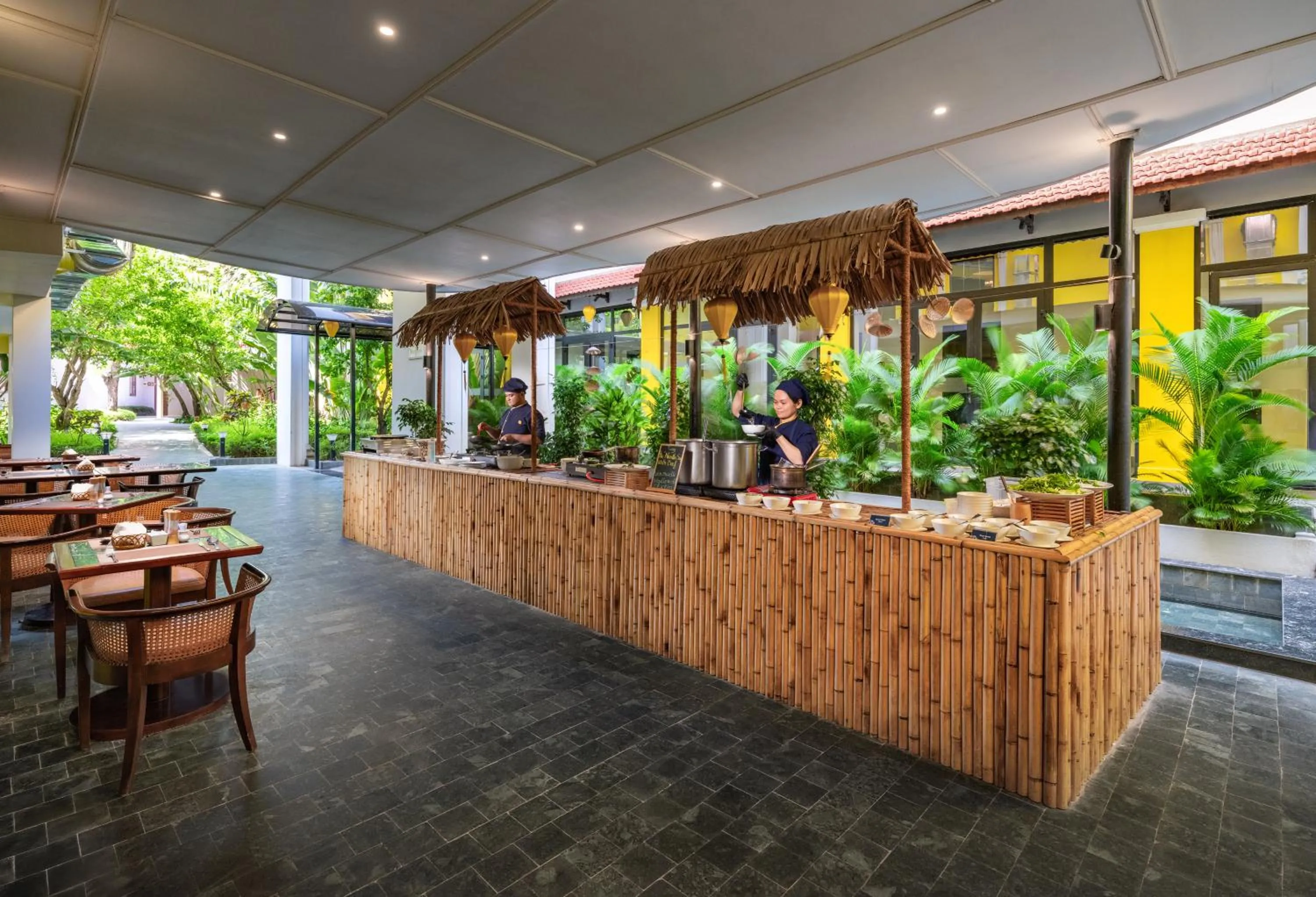 Restaurant/places to eat in Bel Marina Hoi An Resort