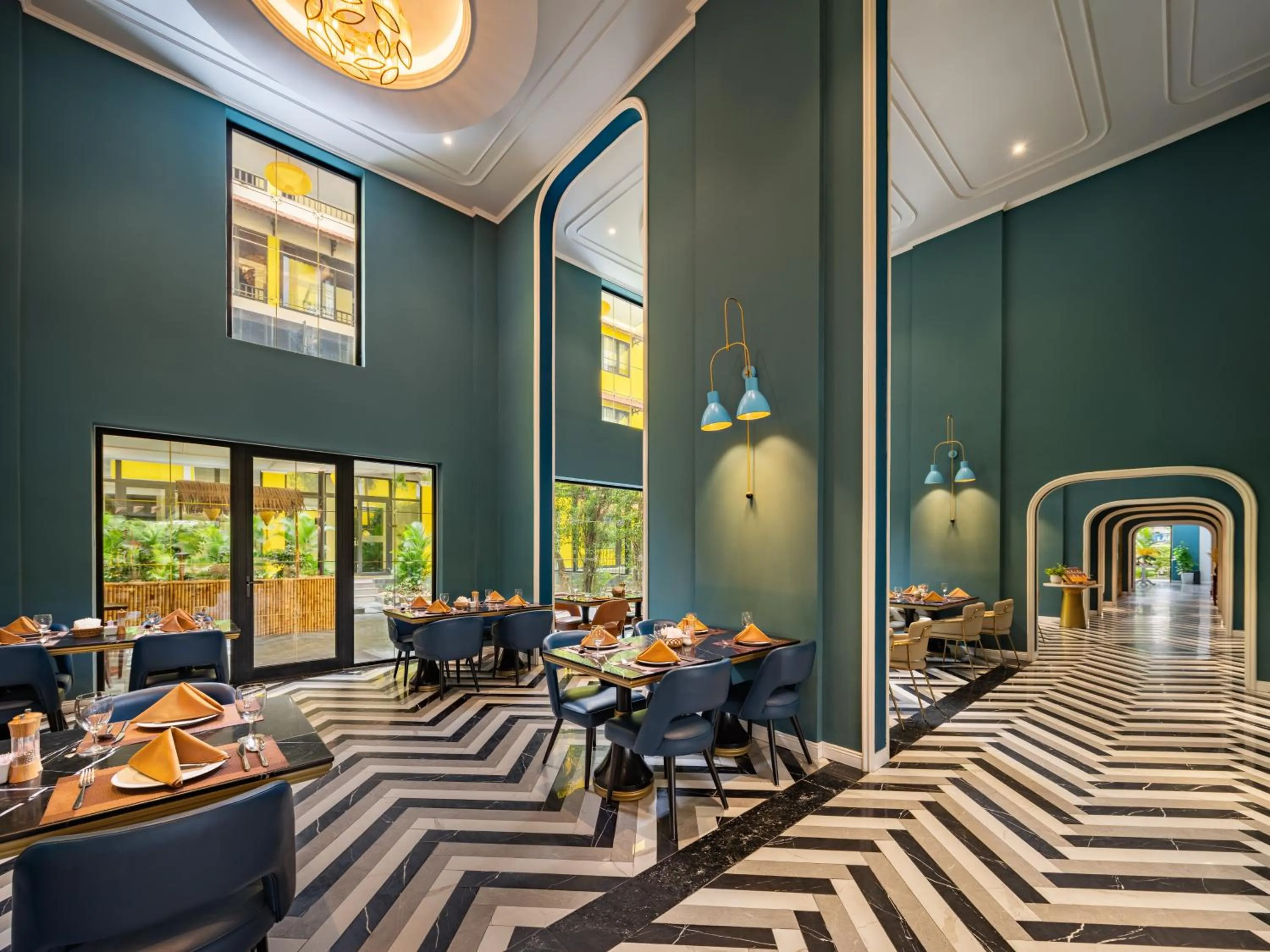 Restaurant/places to eat in Bel Marina Hoi An Resort