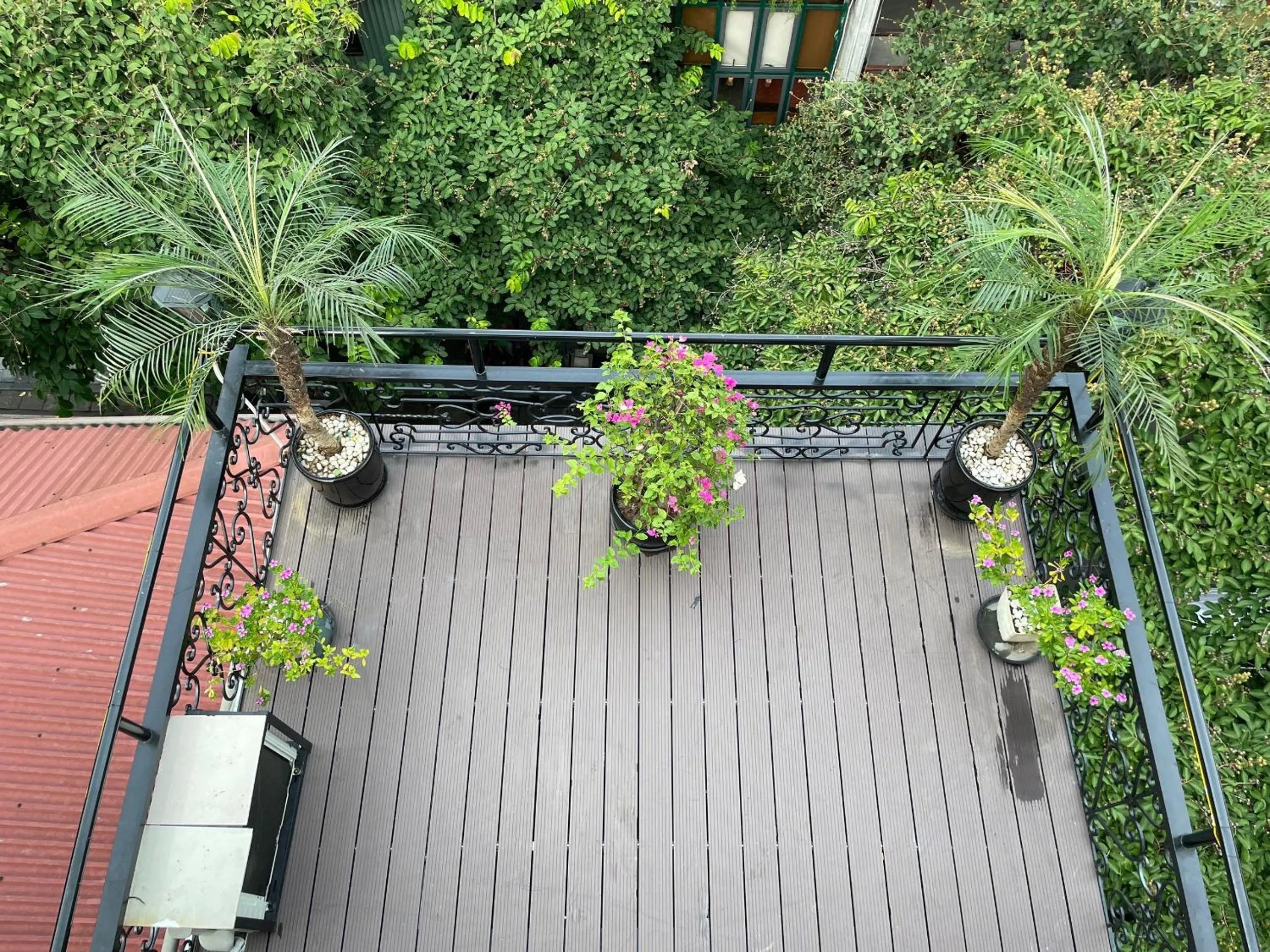 Balcony/Terrace in Hanoi Diamond King Hotel & Travel