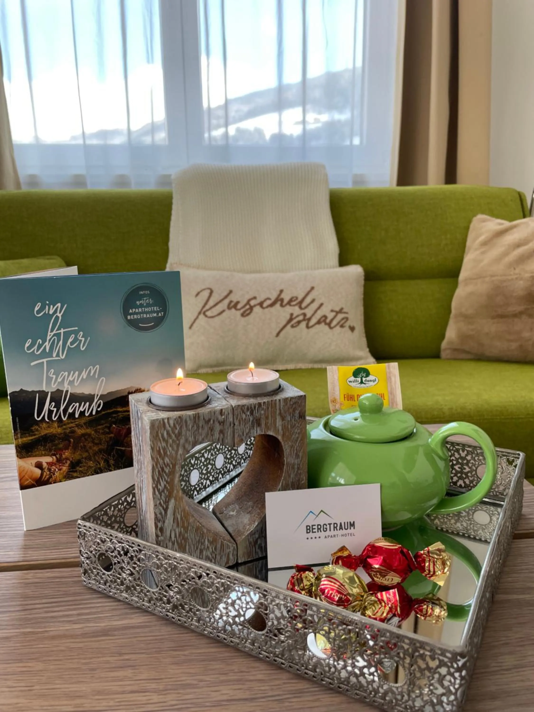 Seating area in Aparthotel Bergtraum