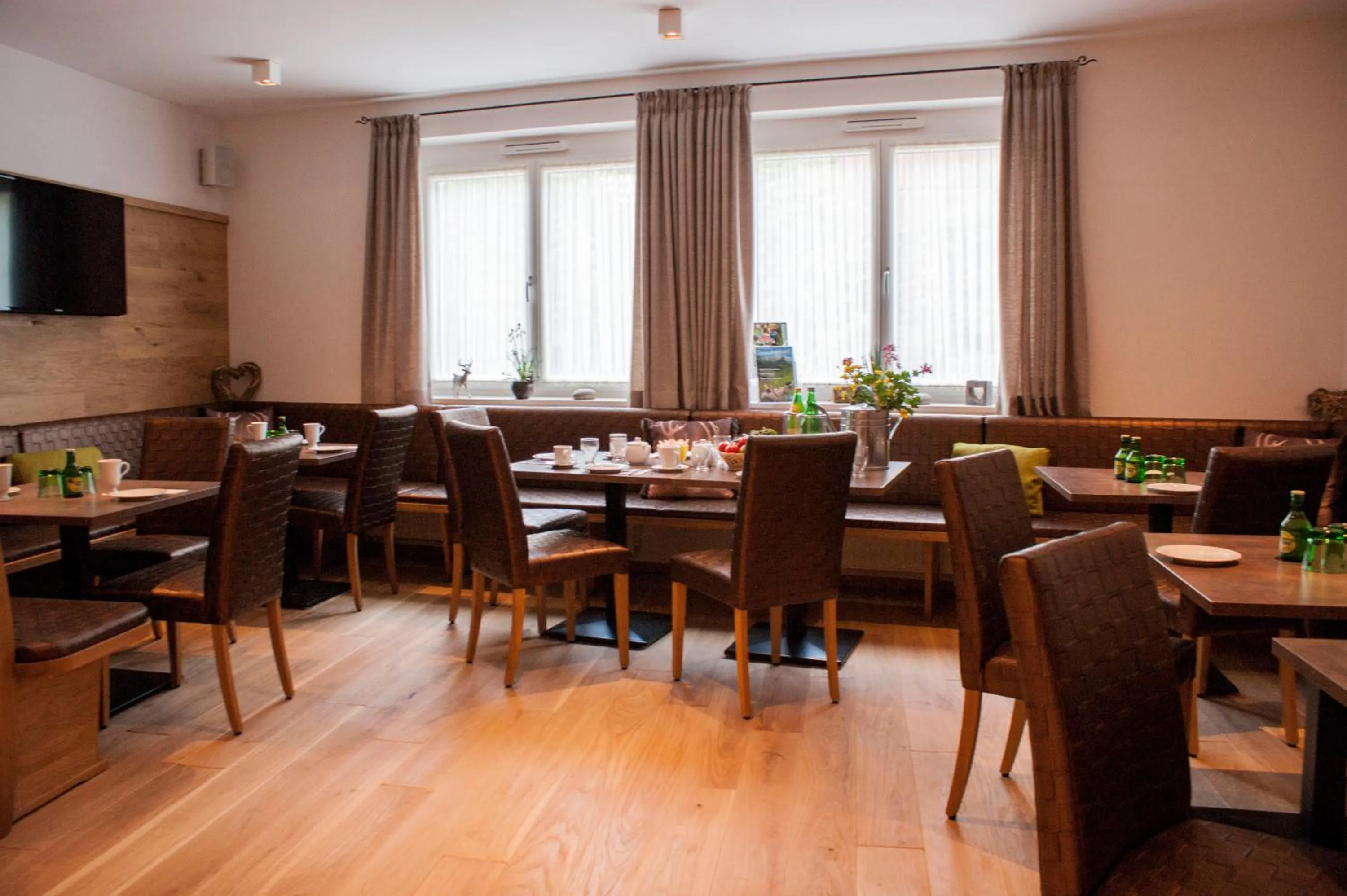 Dining area in Aparthotel Bergtraum