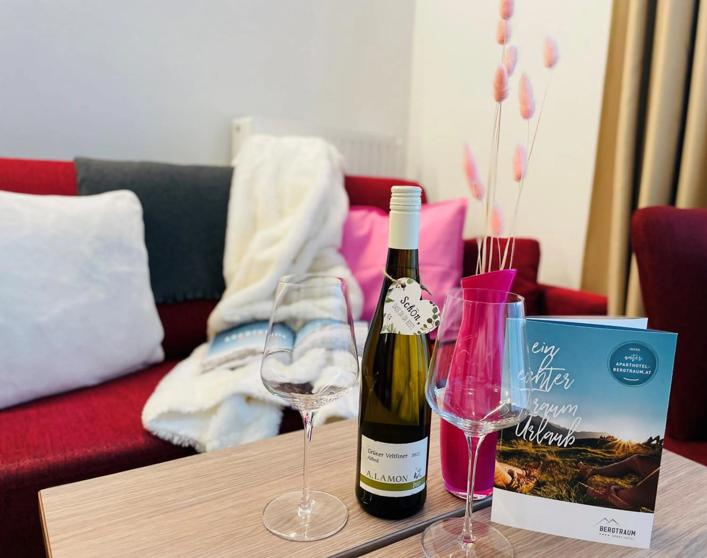 Living room in Aparthotel Bergtraum