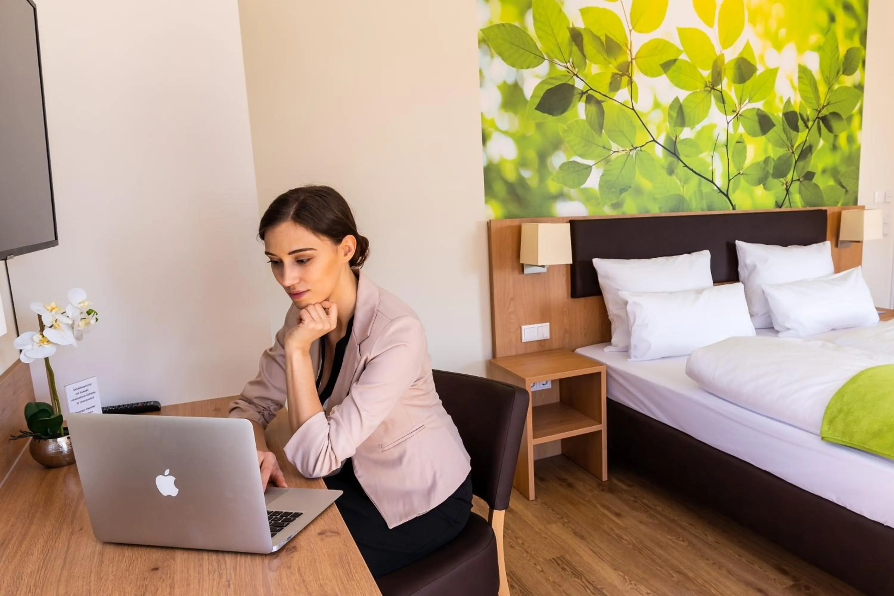 Staff, Bed in INhouse - Wohnen auf Zeit