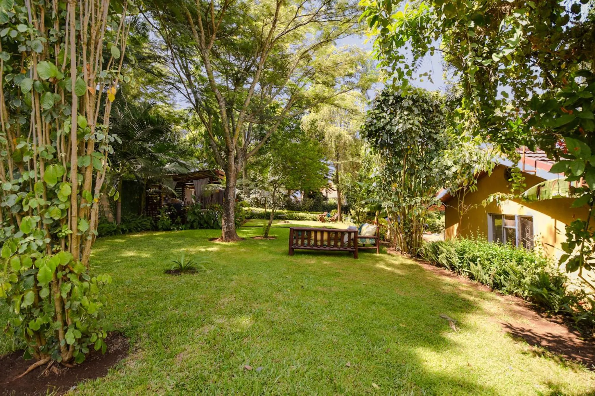 Garden in Utamaduni House B&B