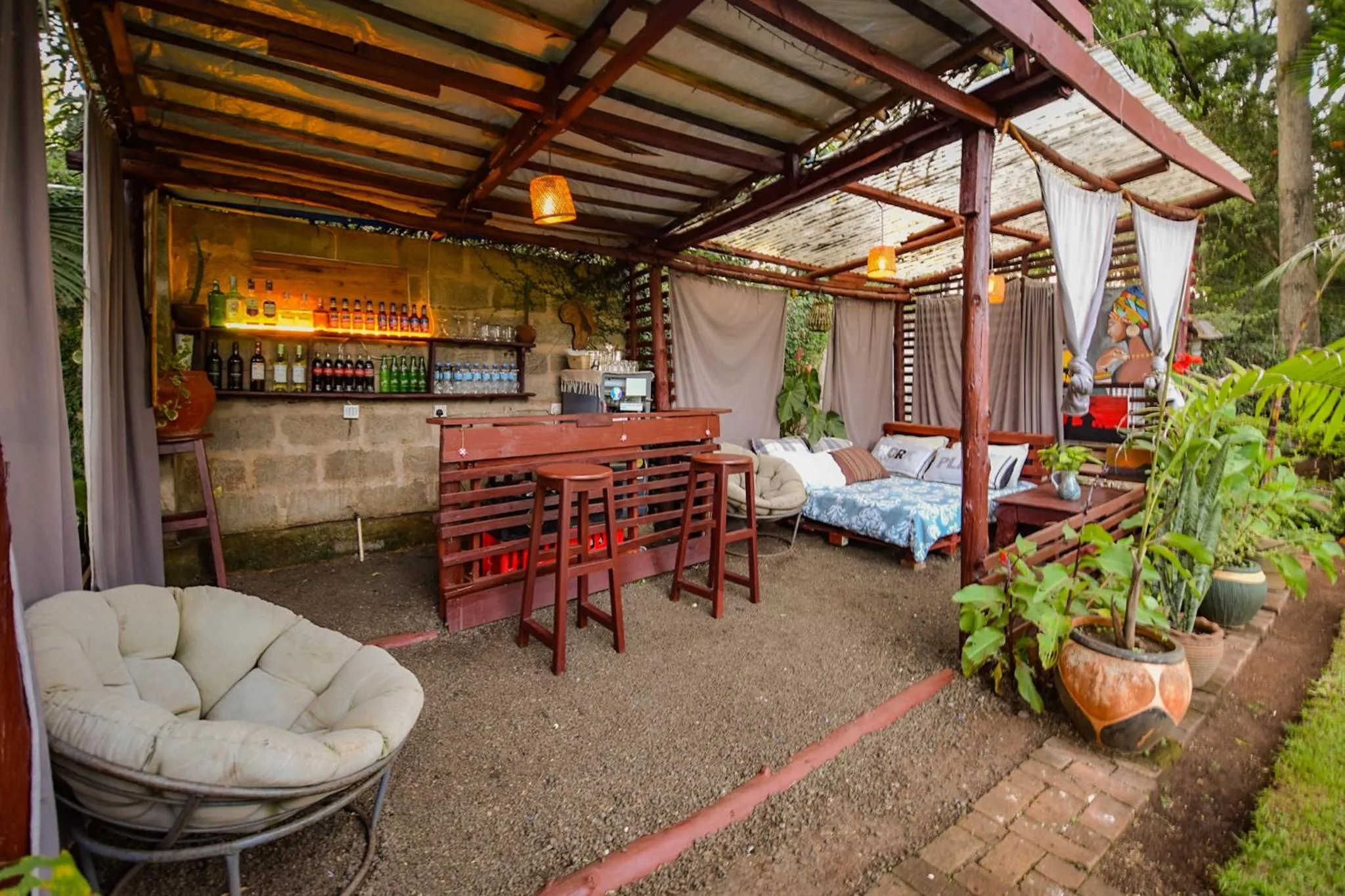 Lounge or bar in Utamaduni House B&B