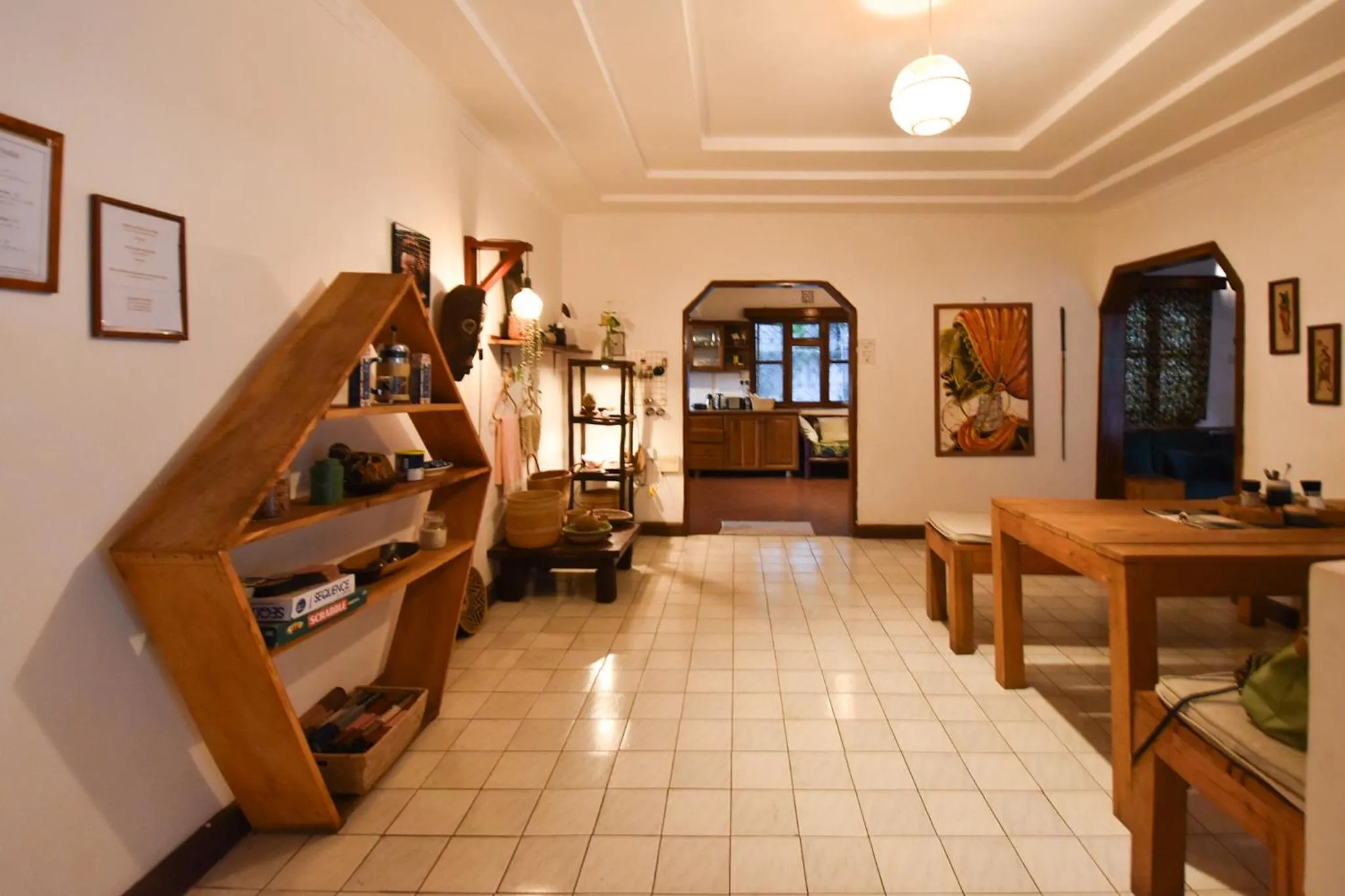 Seating area in Utamaduni House B&B