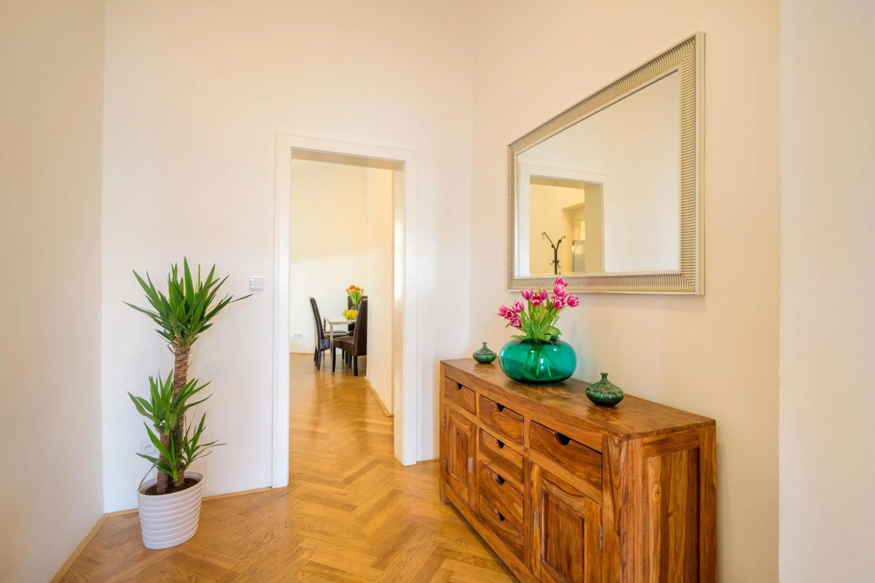 Apartment (4 Adults) in Old Town Square Premium Residence Apartment (4 Adults) in Old Town Square Premium Residence