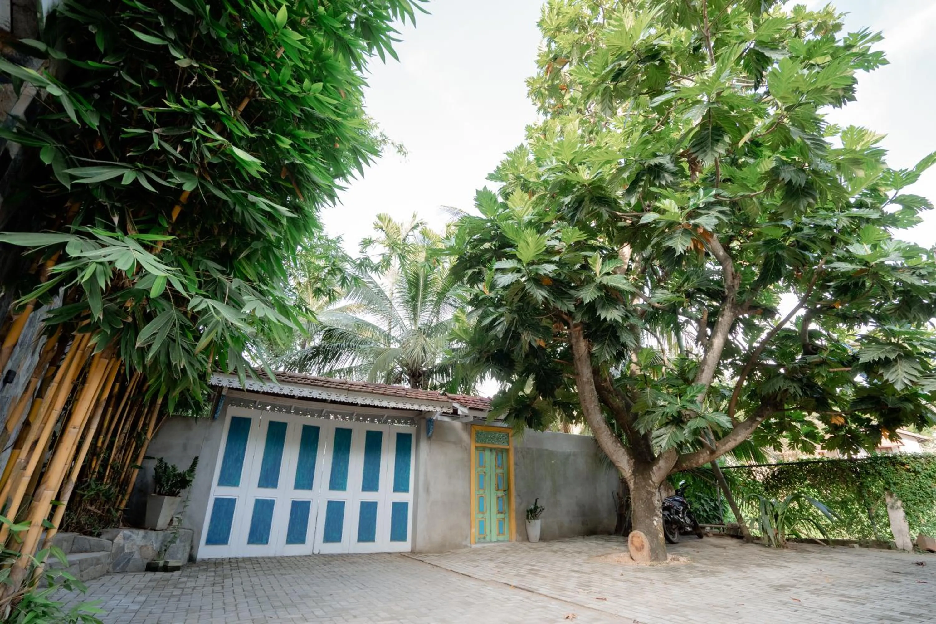 Facade/entrance in French Garden Kandy