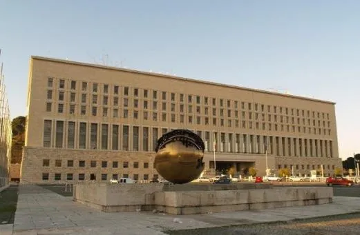 Area and facilities in LA PAUSA