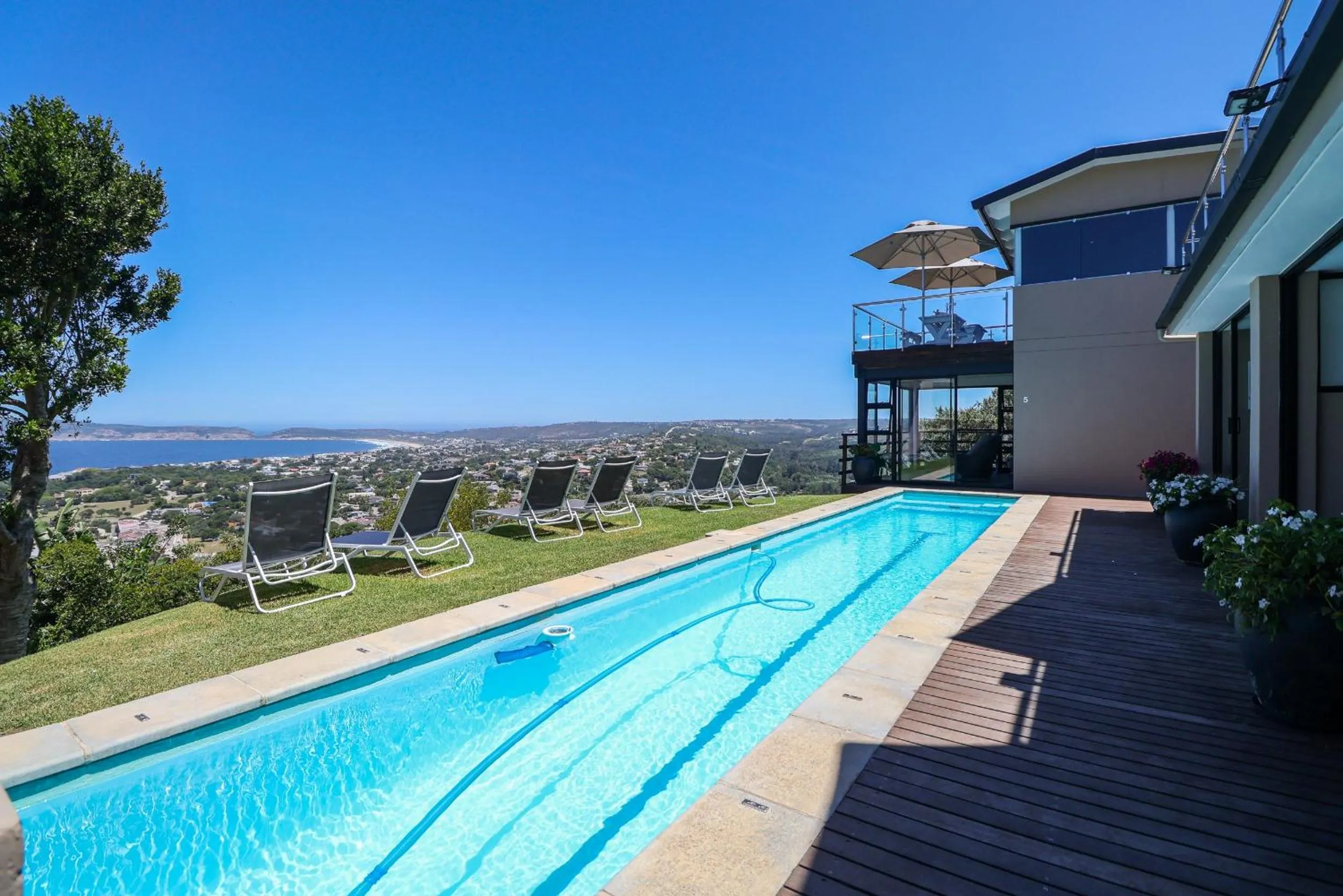 Property building in Belle Vue Ridge BnB,