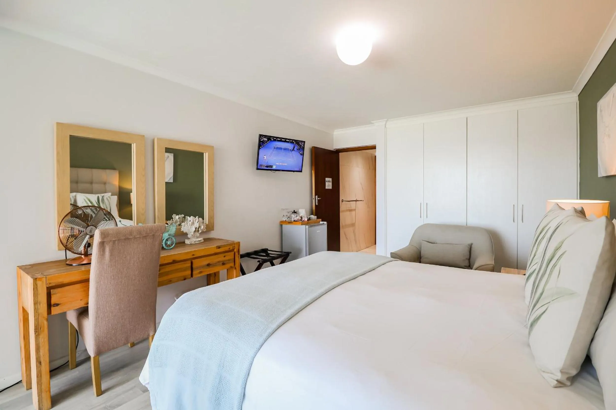 TV and multimedia, Bed in Belle Vue Ridge BnB,