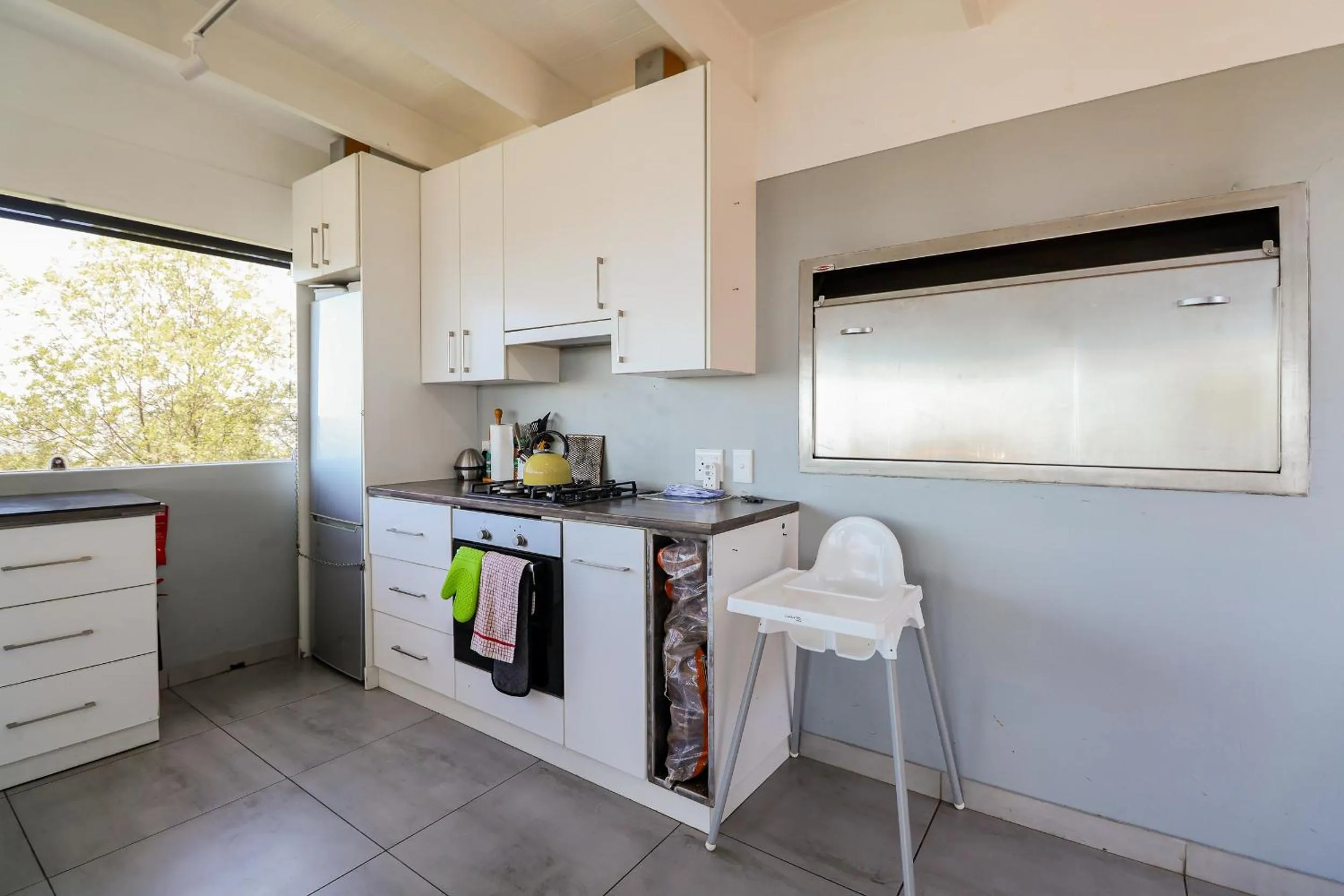 Kitchen or kitchenette in Belle Vue Ridge BnB,