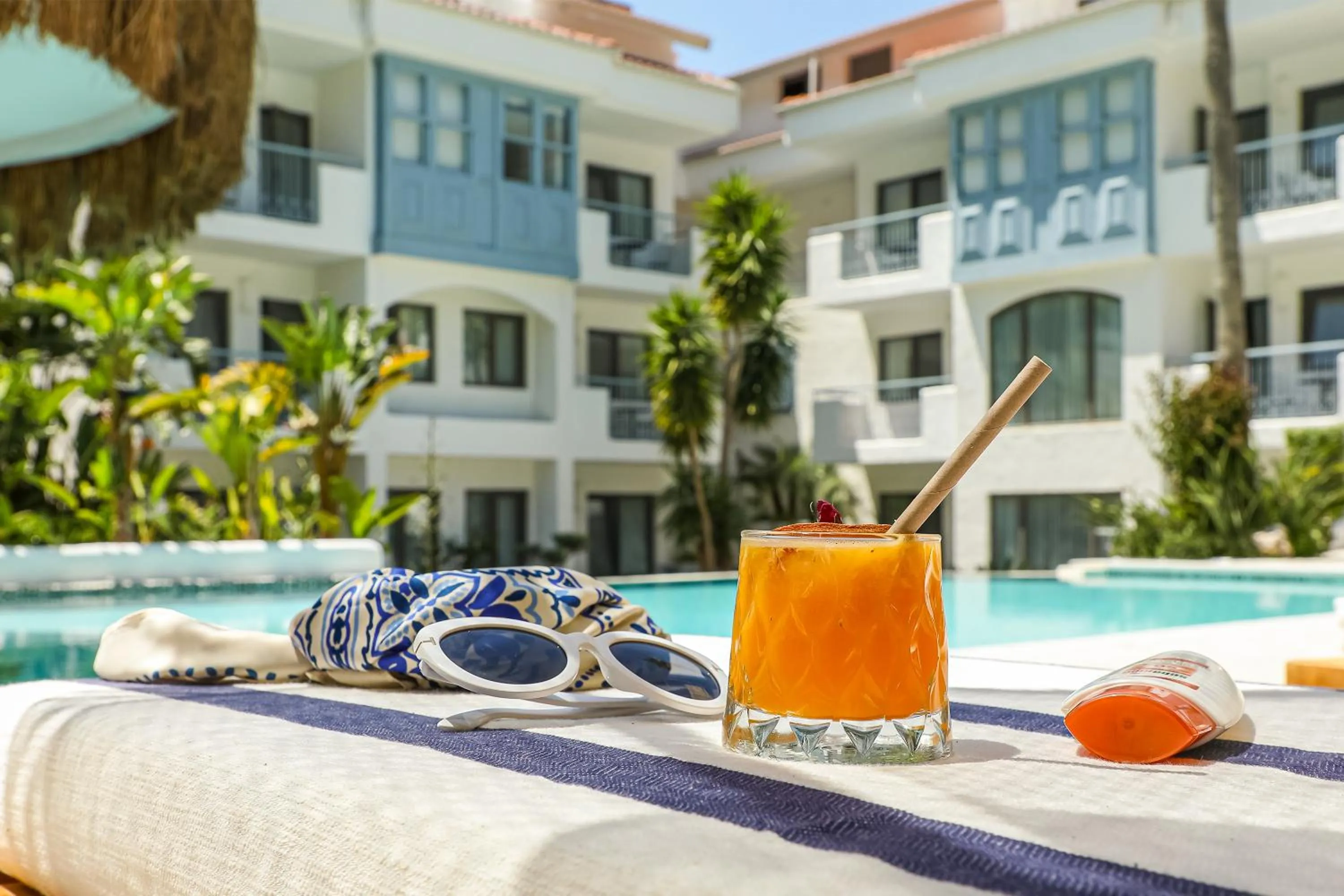 Swimming pool in Kassandra Oludeniz