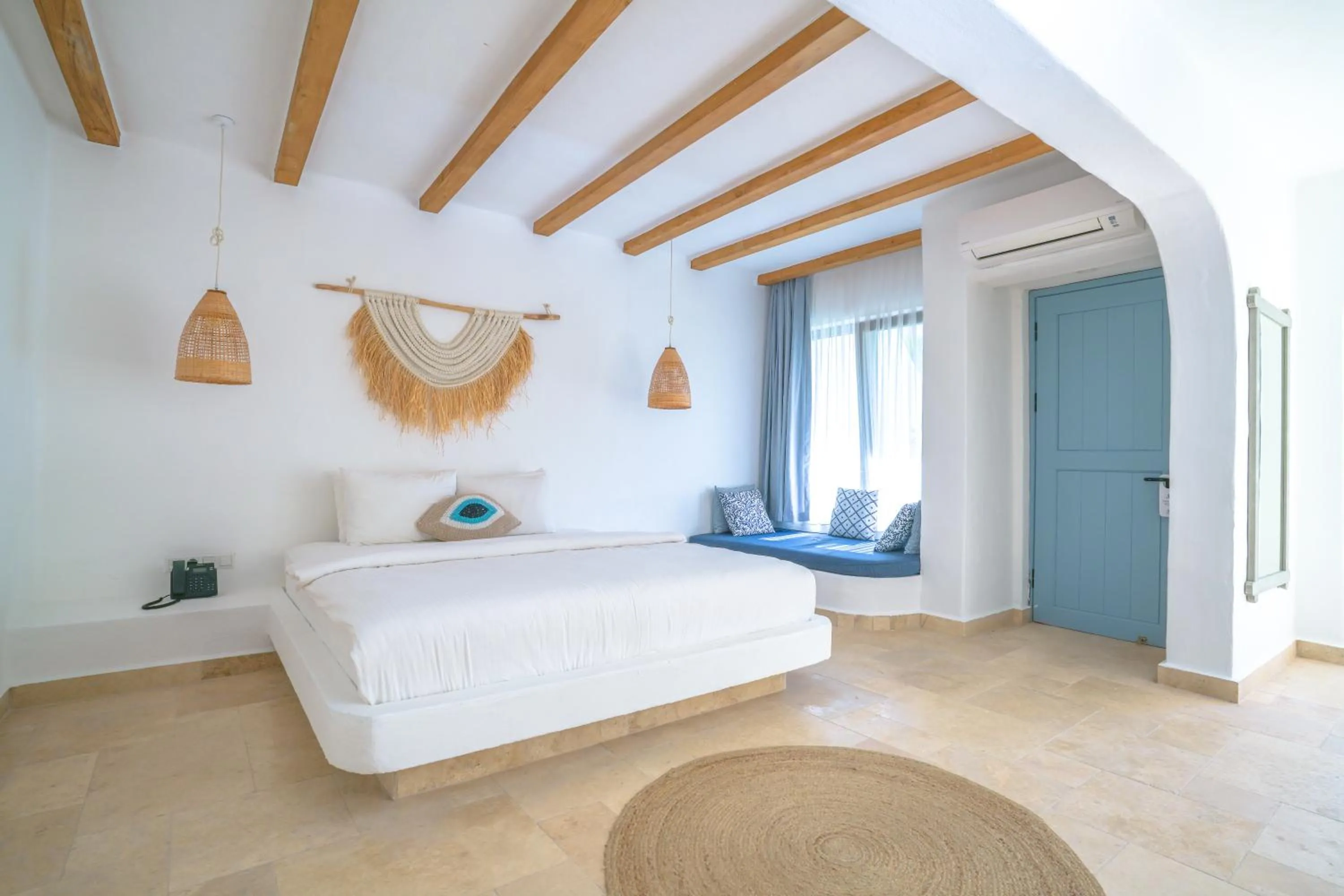 Bedroom, Bed in Kassandra Oludeniz