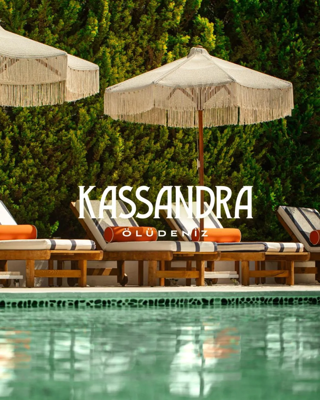 Swimming pool in Kassandra Oludeniz
