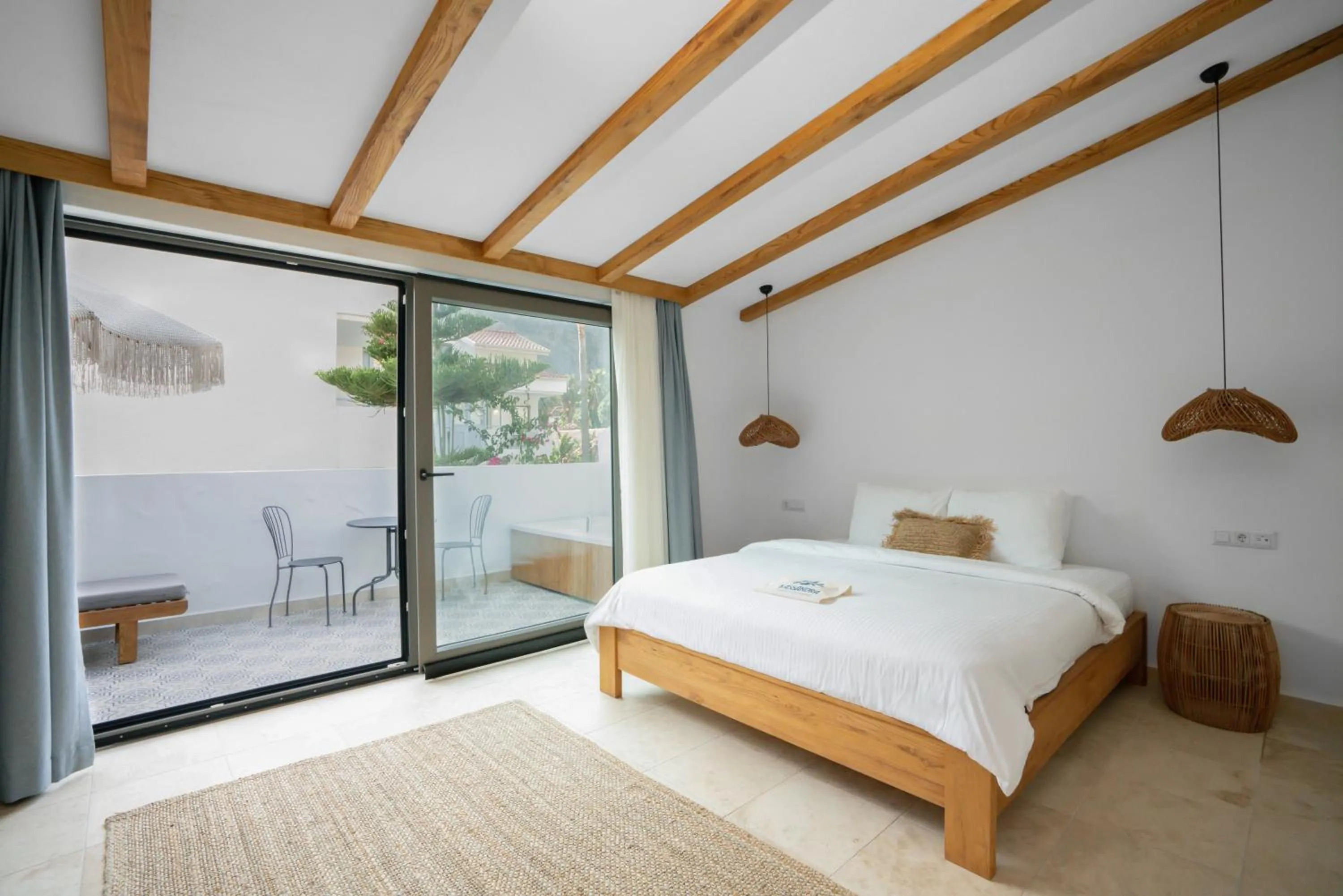 Bedroom, Bed in Kassandra Oludeniz