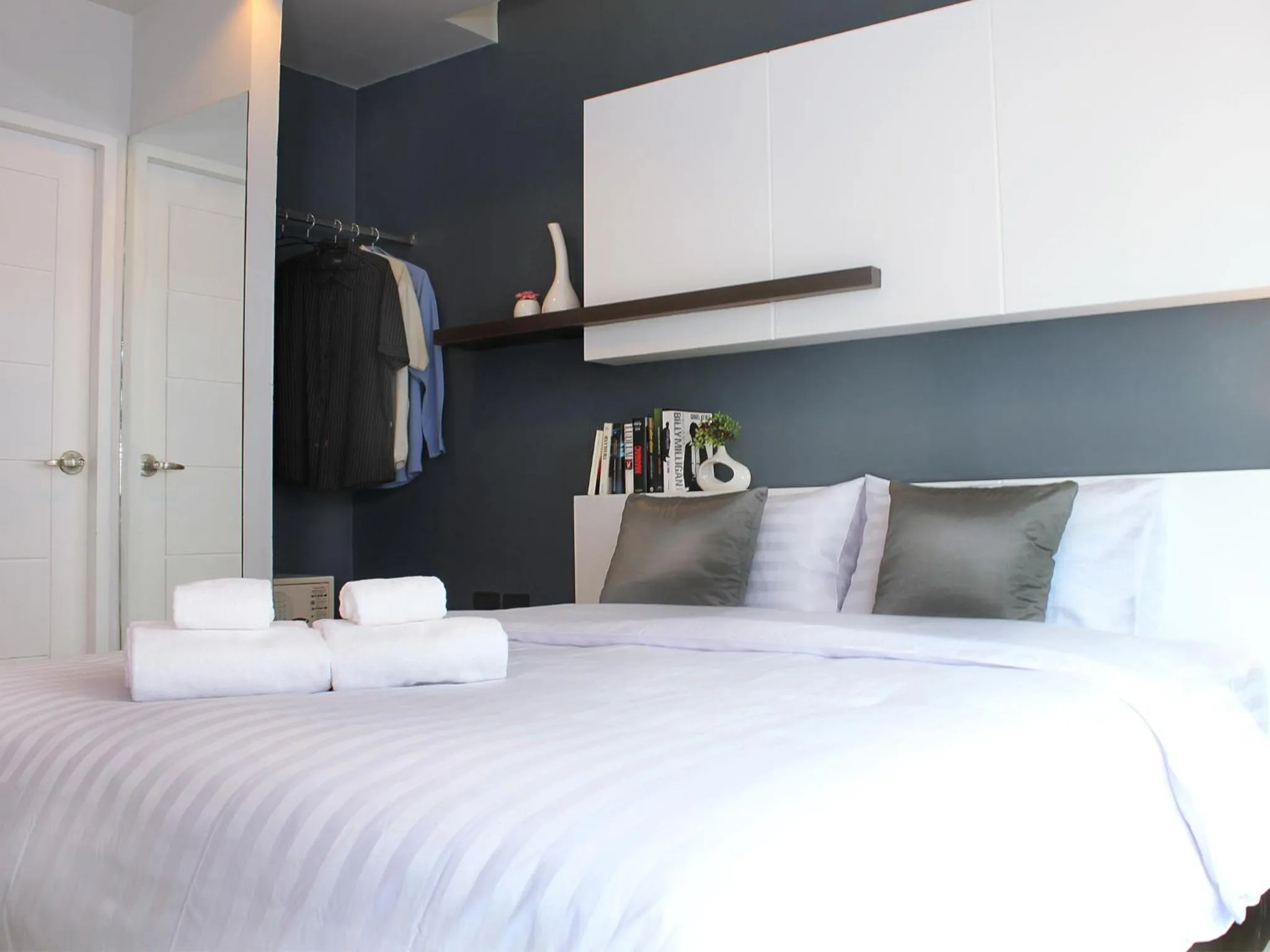 Bedroom in The Artist House