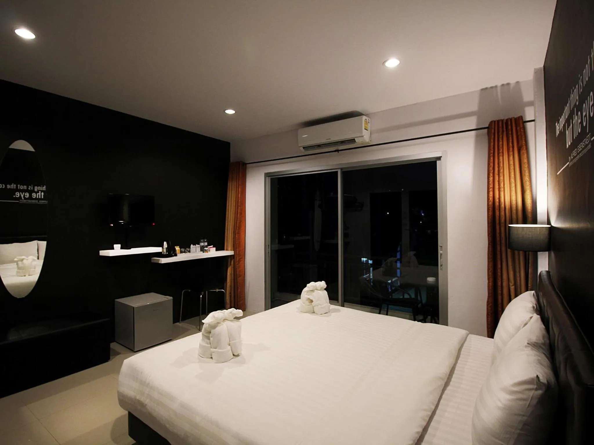 Bedroom in The Artist House