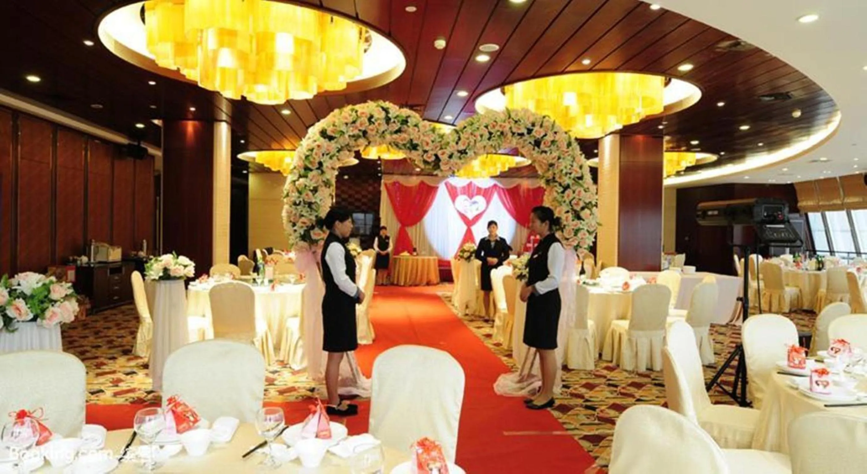 Banquet/Function facilities, Banquet Facilities in Golden Port Hotel