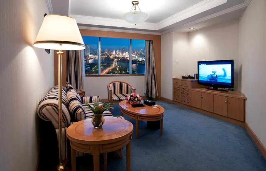 Seating Area in Golden Port Hotel