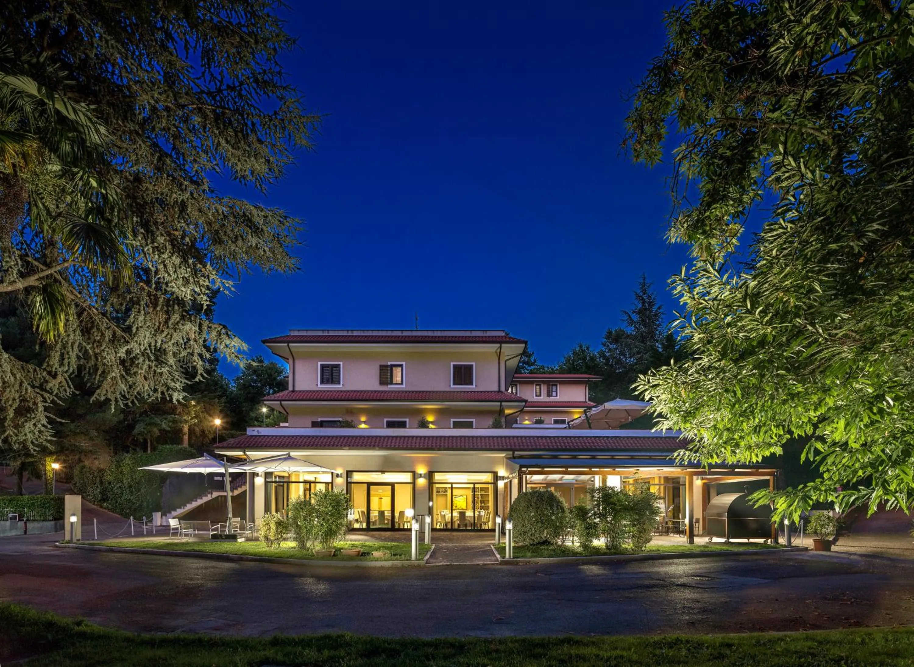 Property building in Il Castagneto Hotel