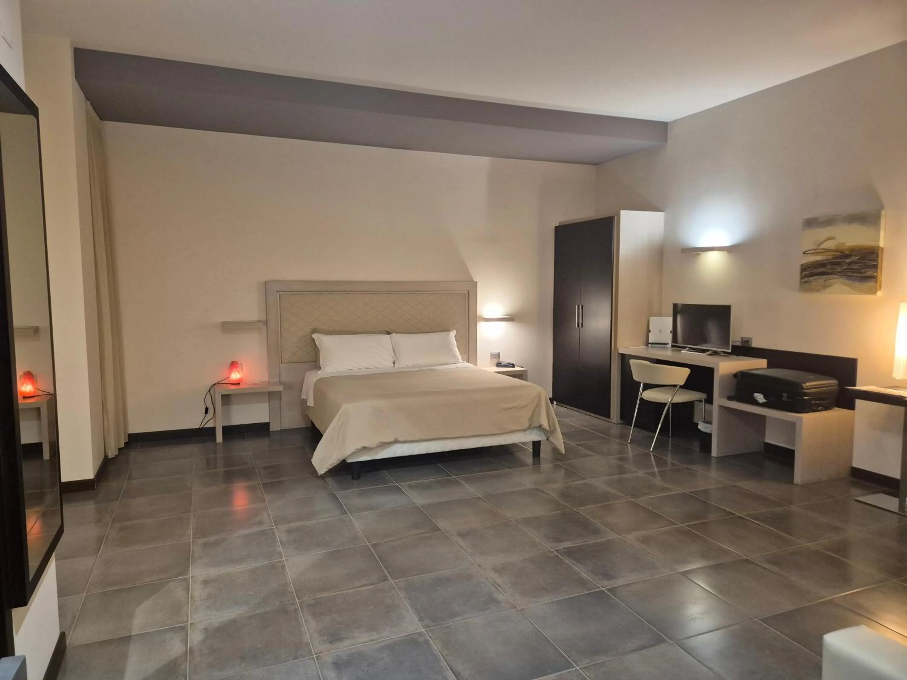 Bedroom, Bed in Il Castagneto Hotel