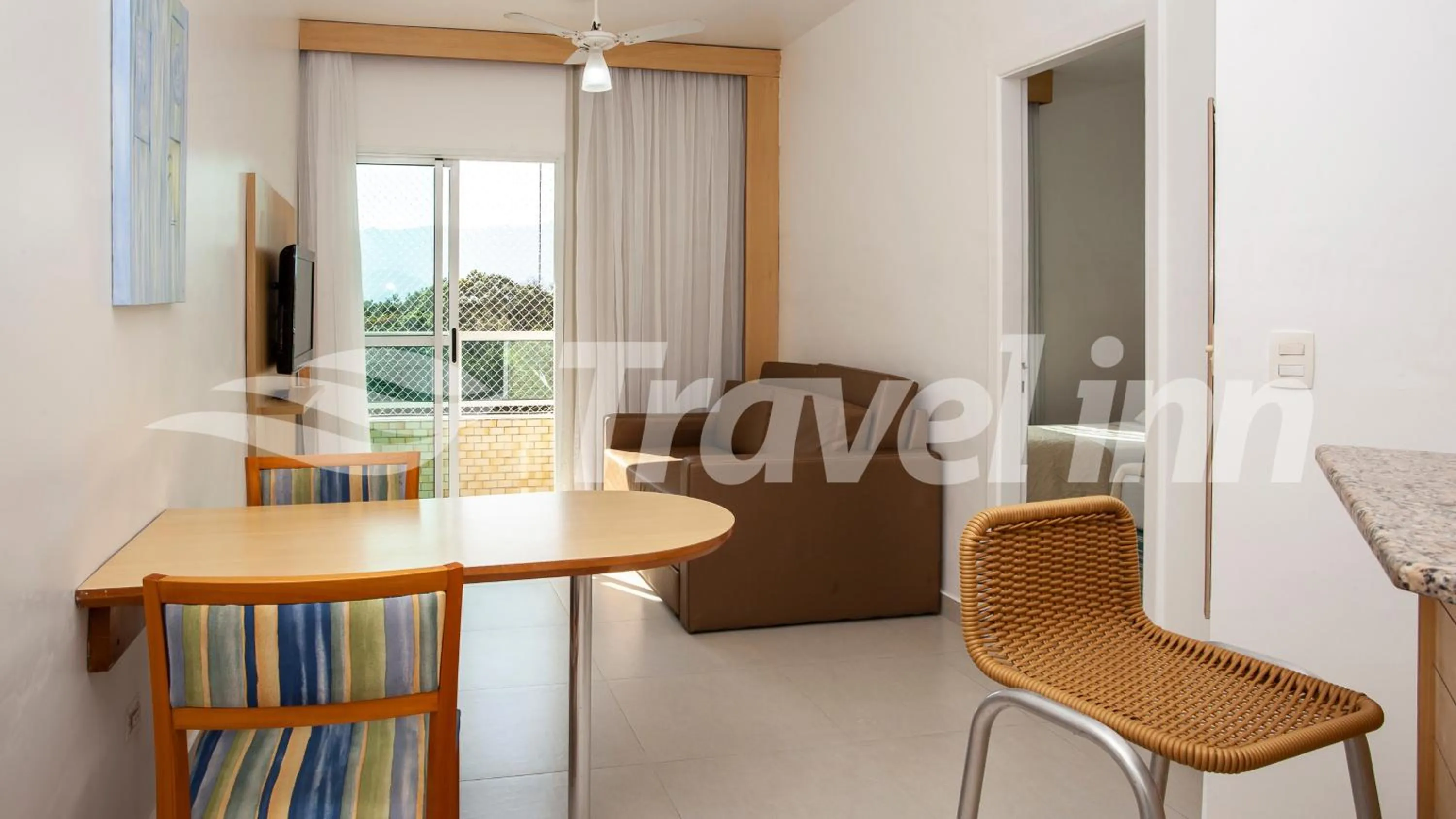 TV and multimedia in Travel Inn Flats Riviera