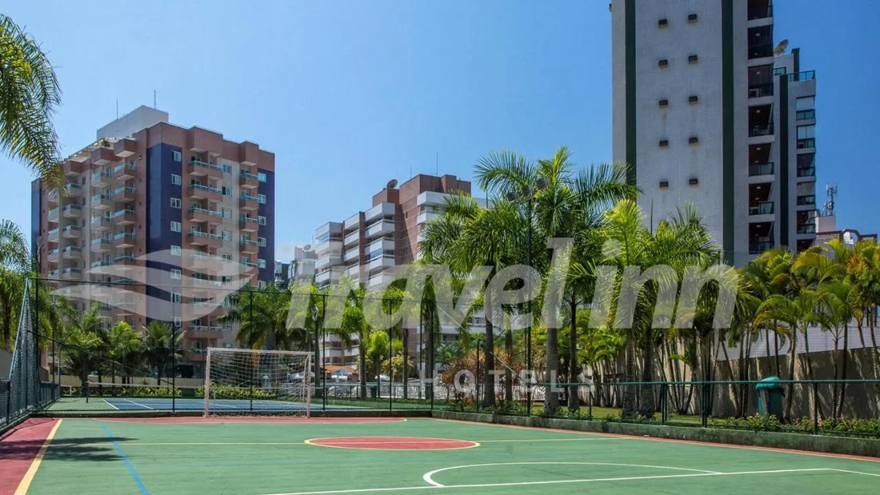 Tennis court in Travel Inn Flats Riviera
