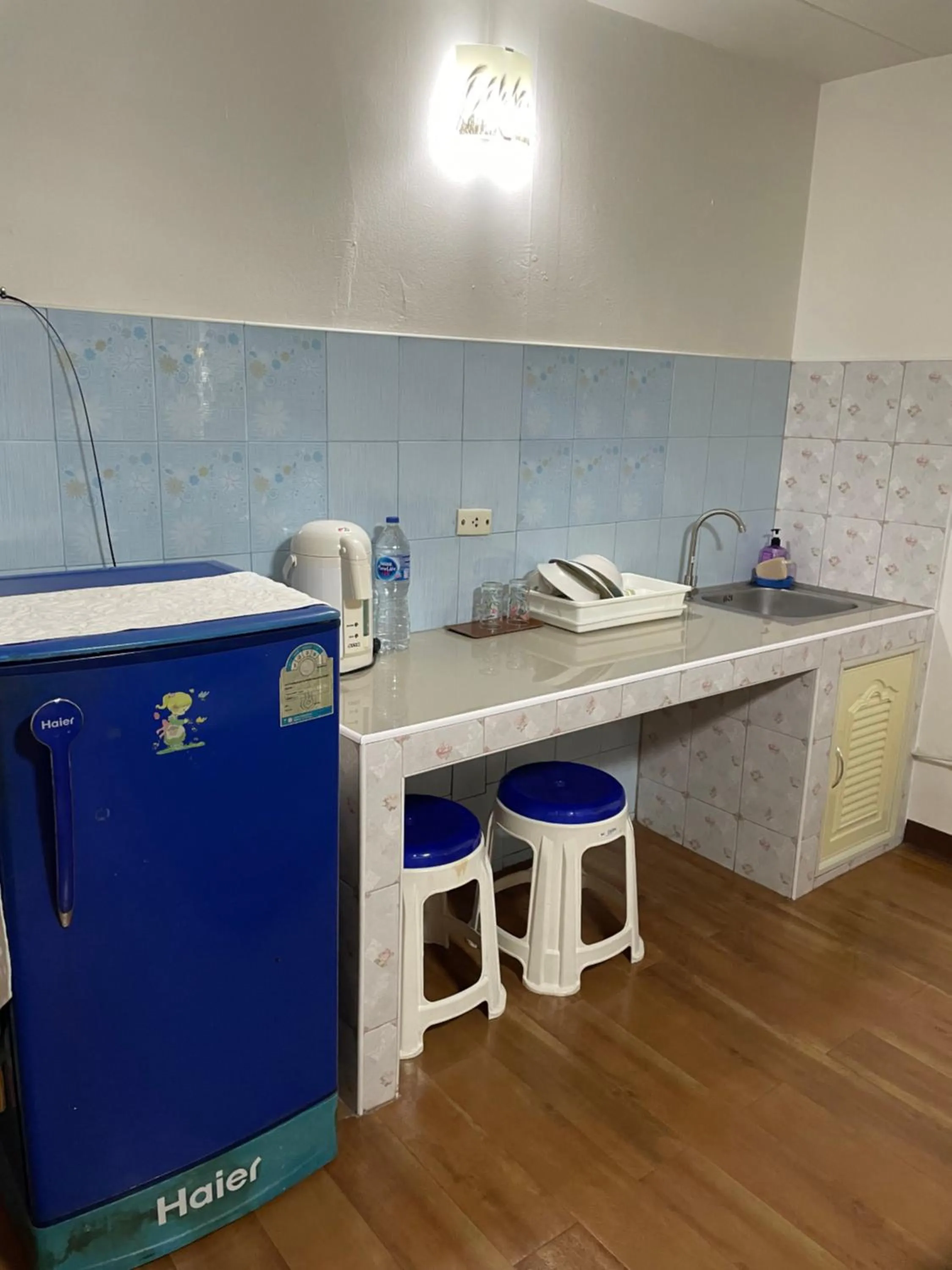 Kitchen or kitchenette in Dailyroom C3,C4by Anna