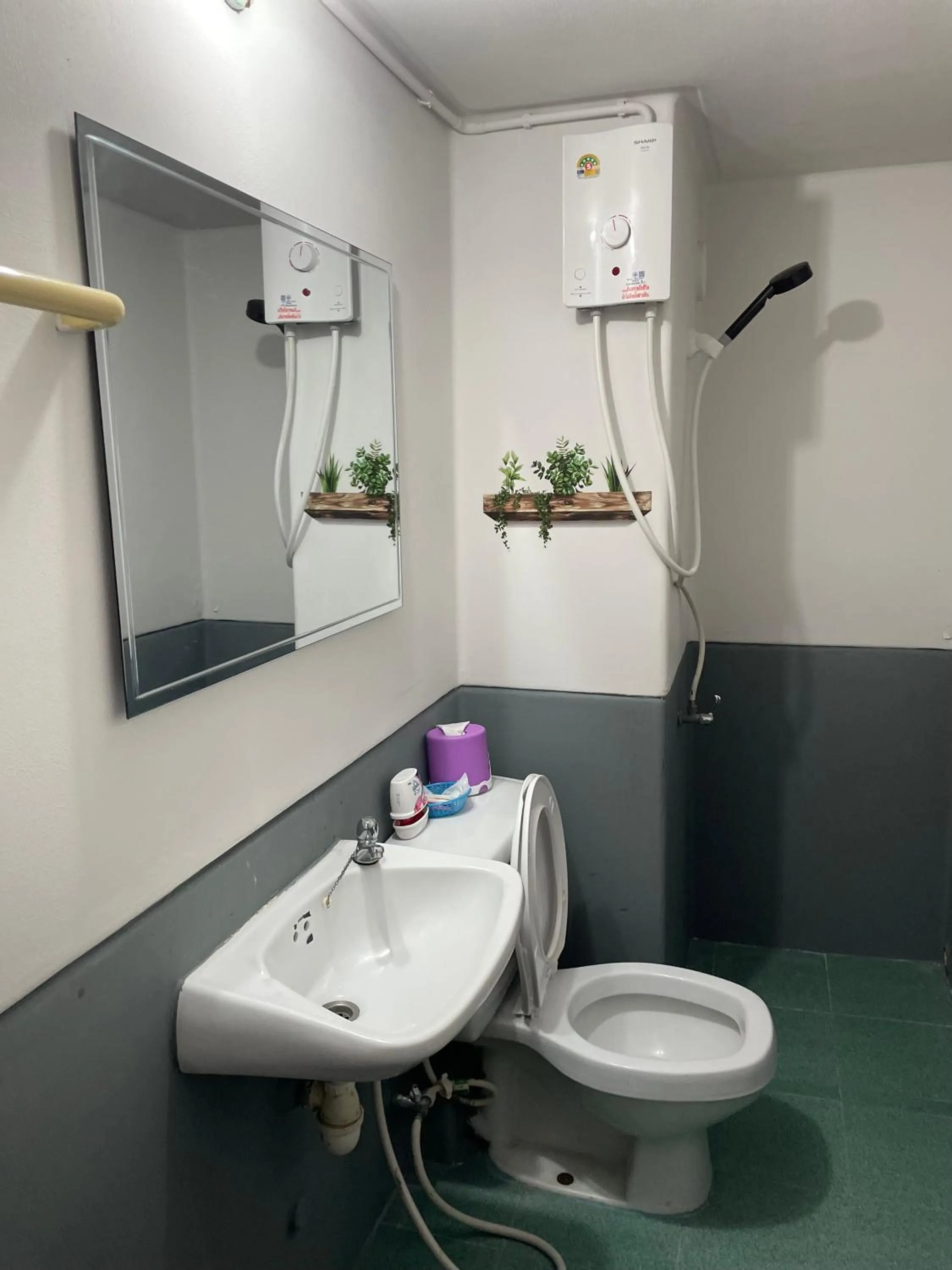 Bathroom in Dailyroom C3,C4by Anna