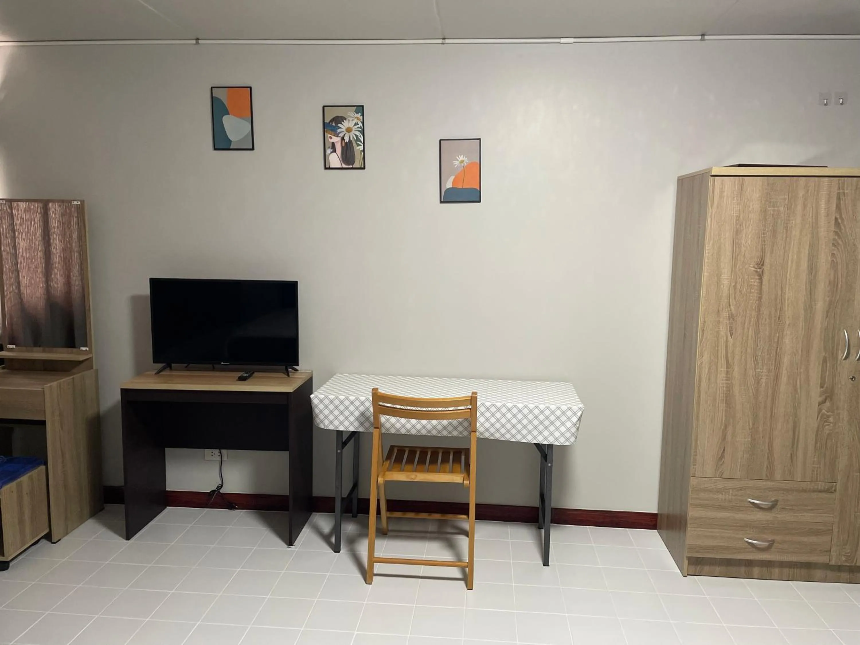 Dining area in Dailyroom C3,C4by Anna