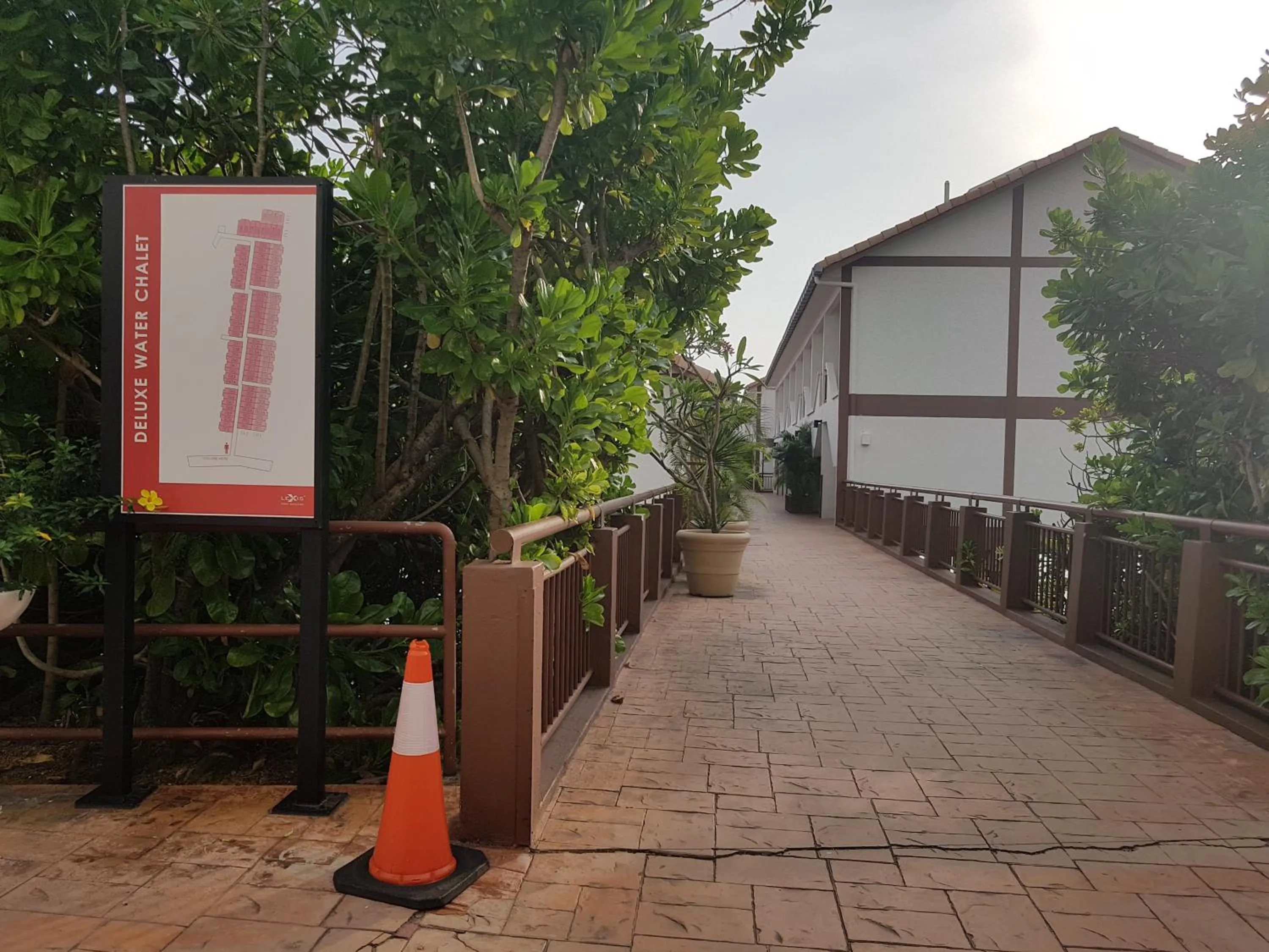 Facade/entrance in Tokido Private Water Chalet PD