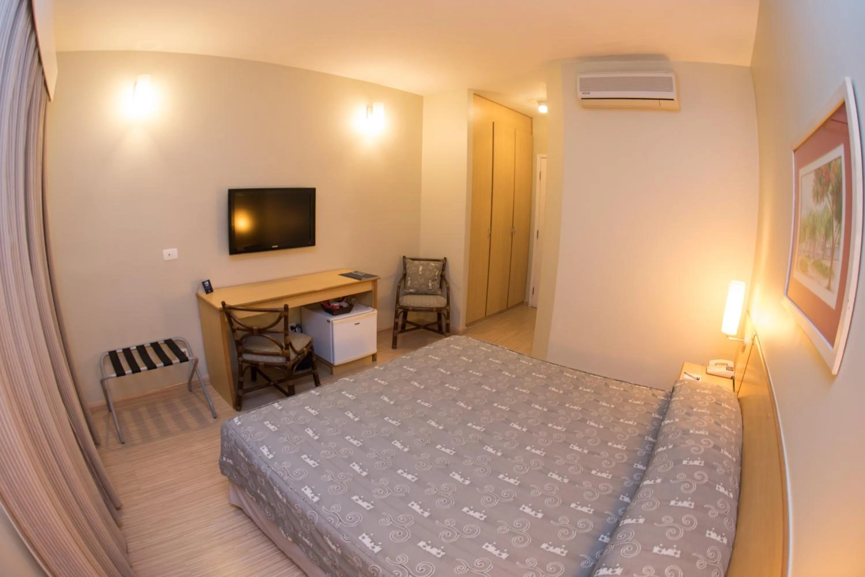 Bedroom, Bed in Gandini Hotel