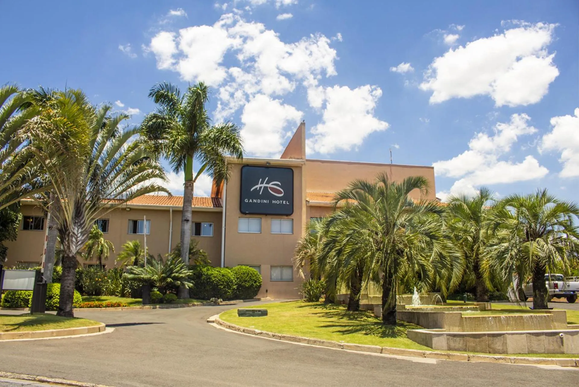 Facade/entrance in Gandini Hotel